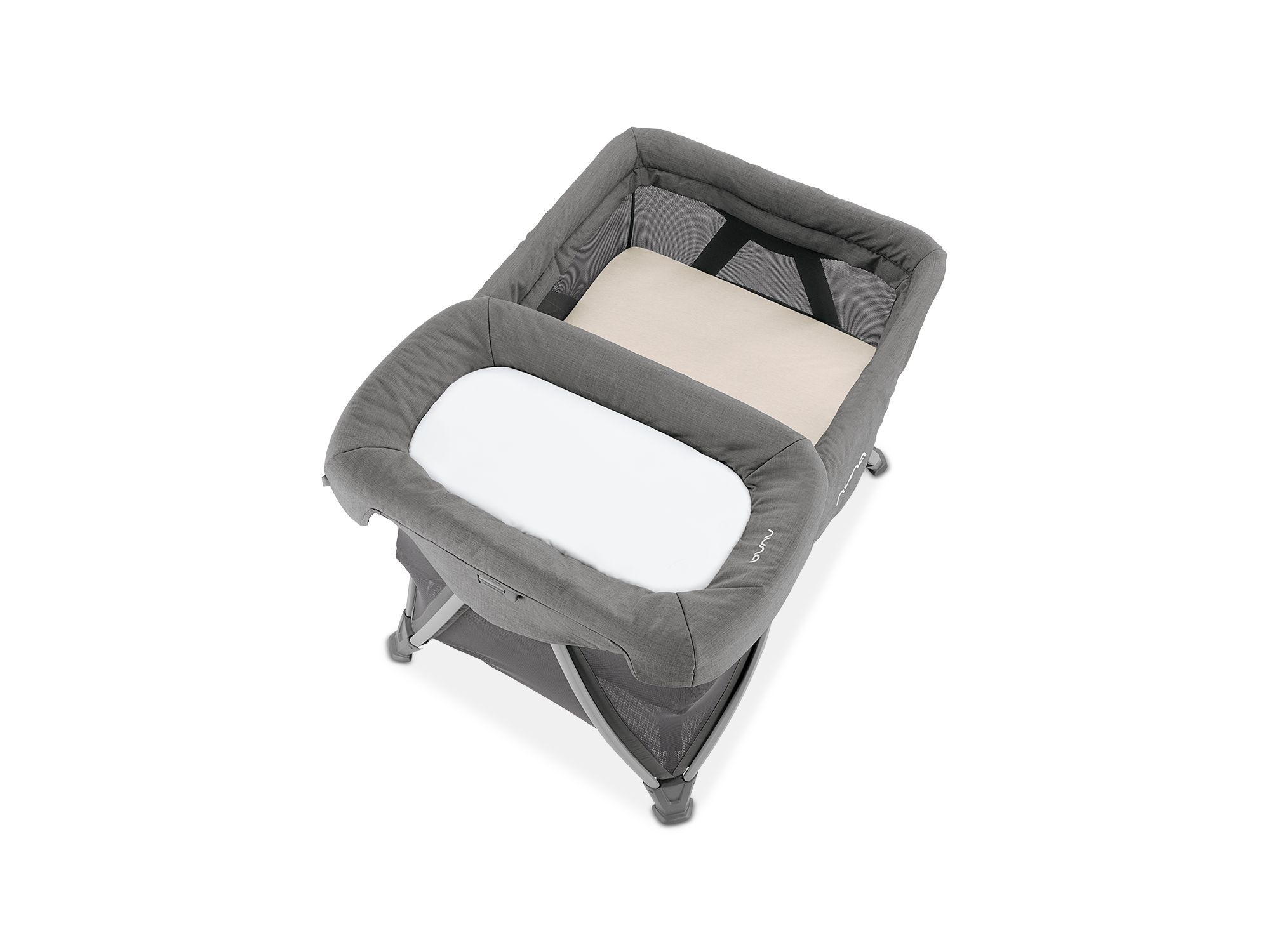 SENA™ aire Play Yard & Travel Crib + SENA™ series changer — Image 11