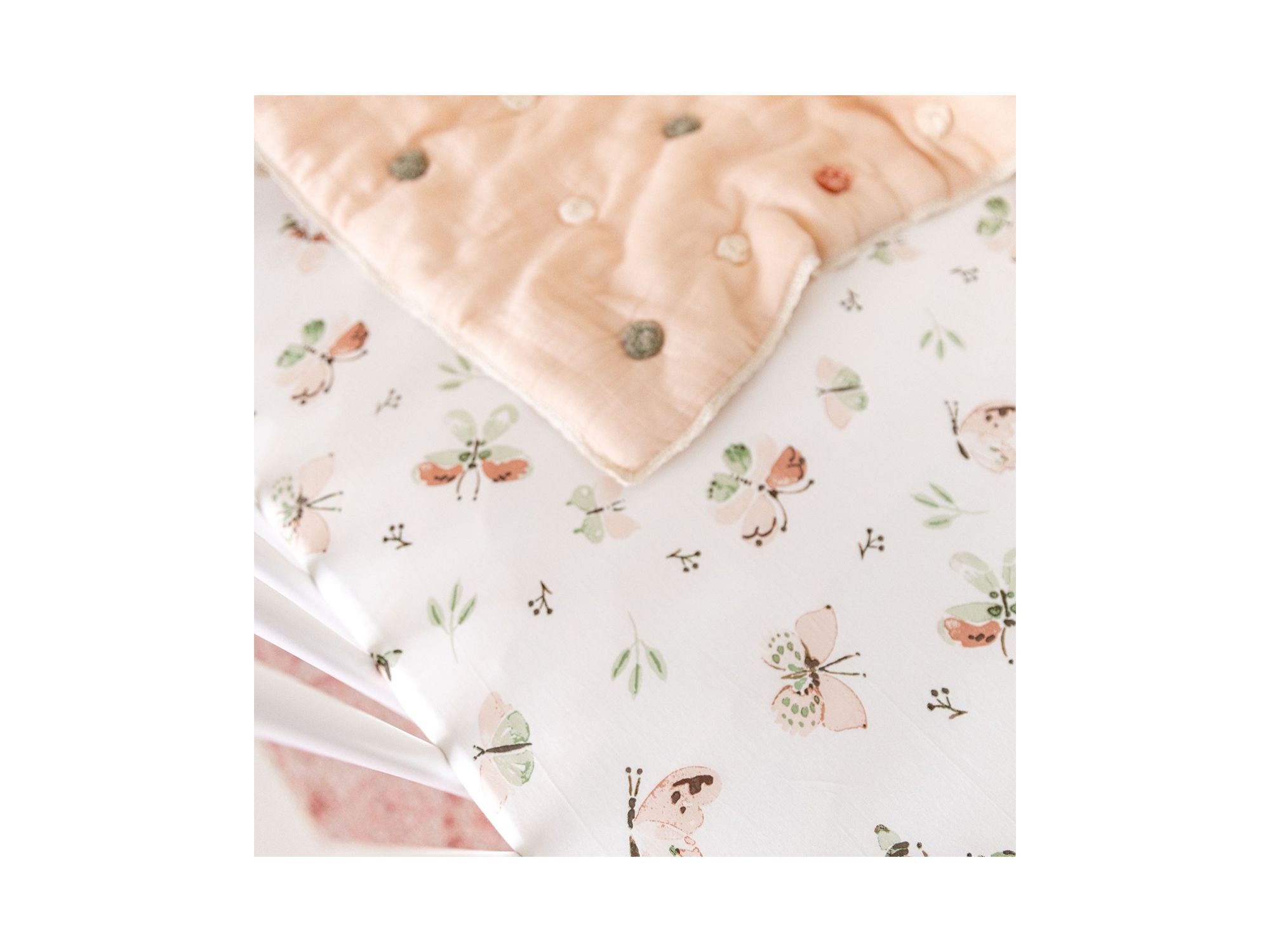 Parker Fitted Crib Sheet — Image 3