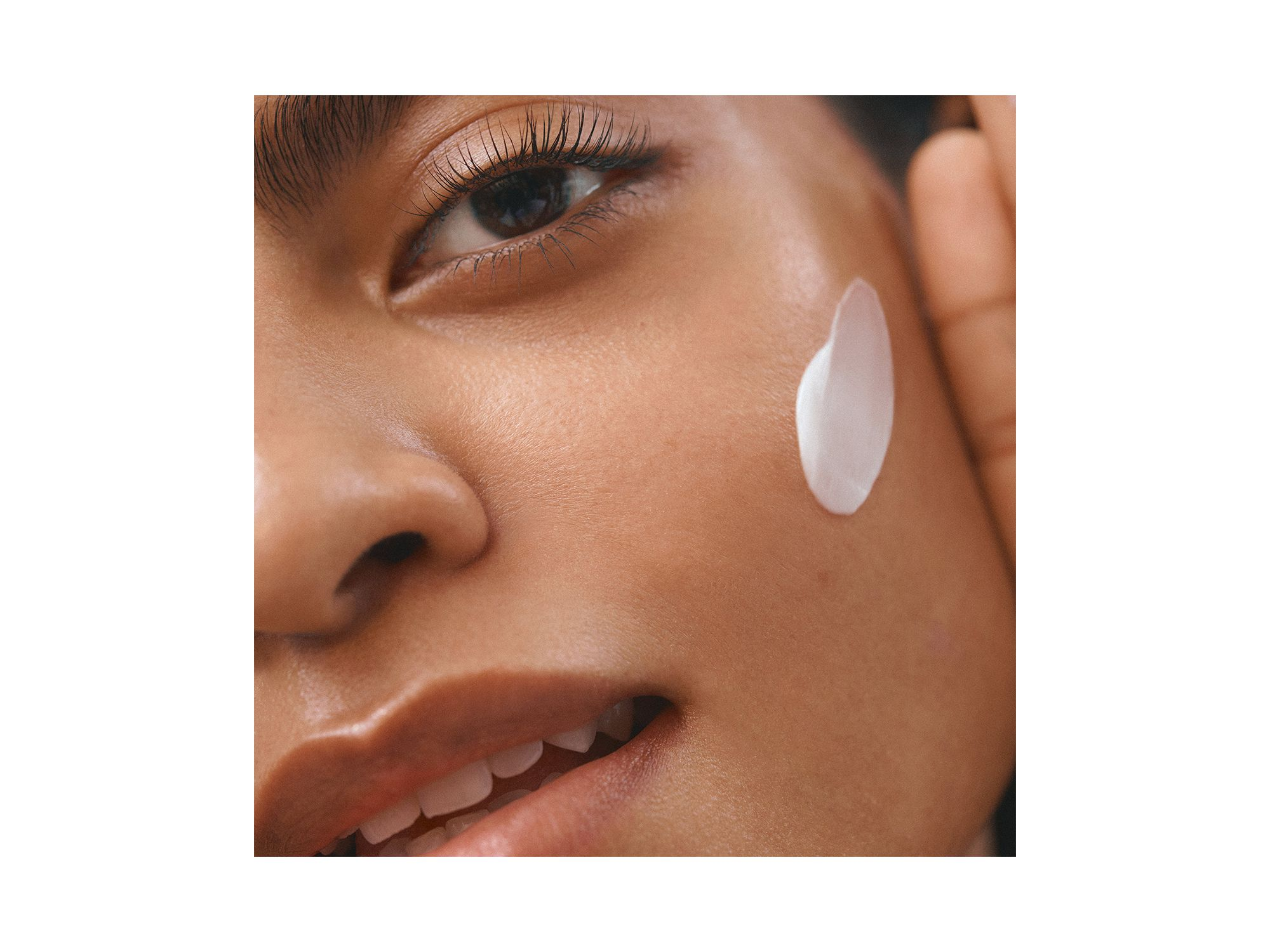 Even Better Clinical Brightening Moisturizer — Image 5
