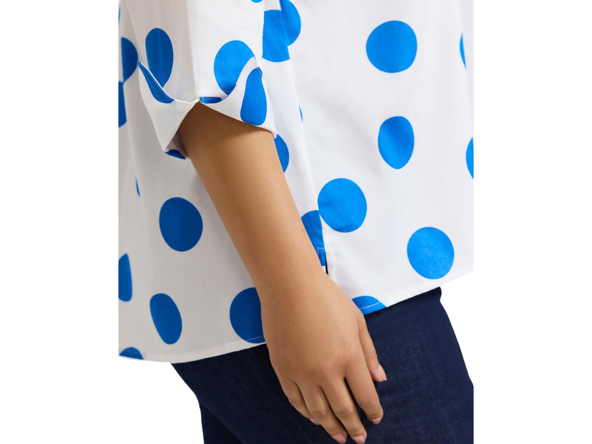 Agnes 3/4 Sleeved Dot Shirt — Image 4