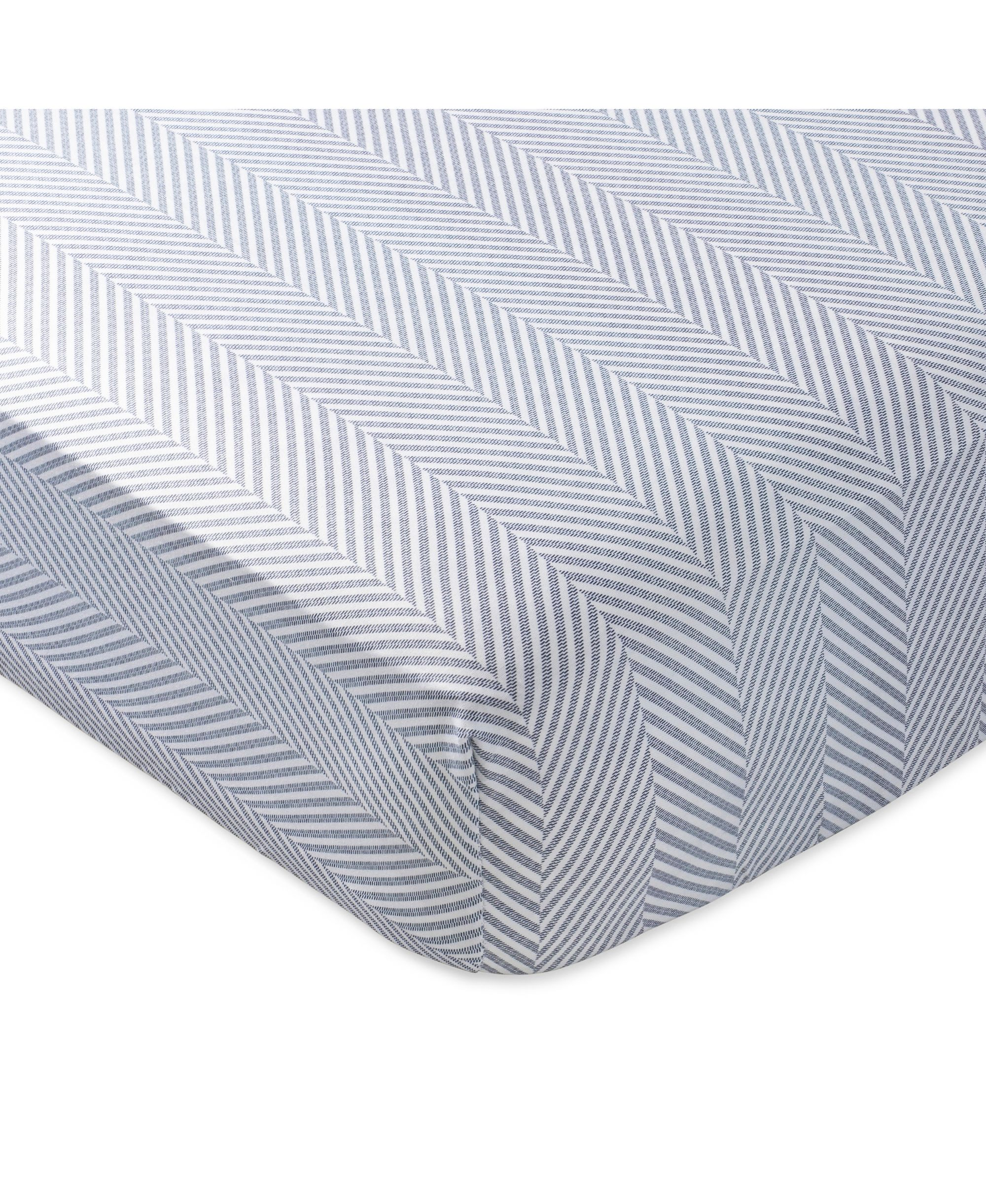 Leze Bassinet Crib Sheet, Crib — Image 3