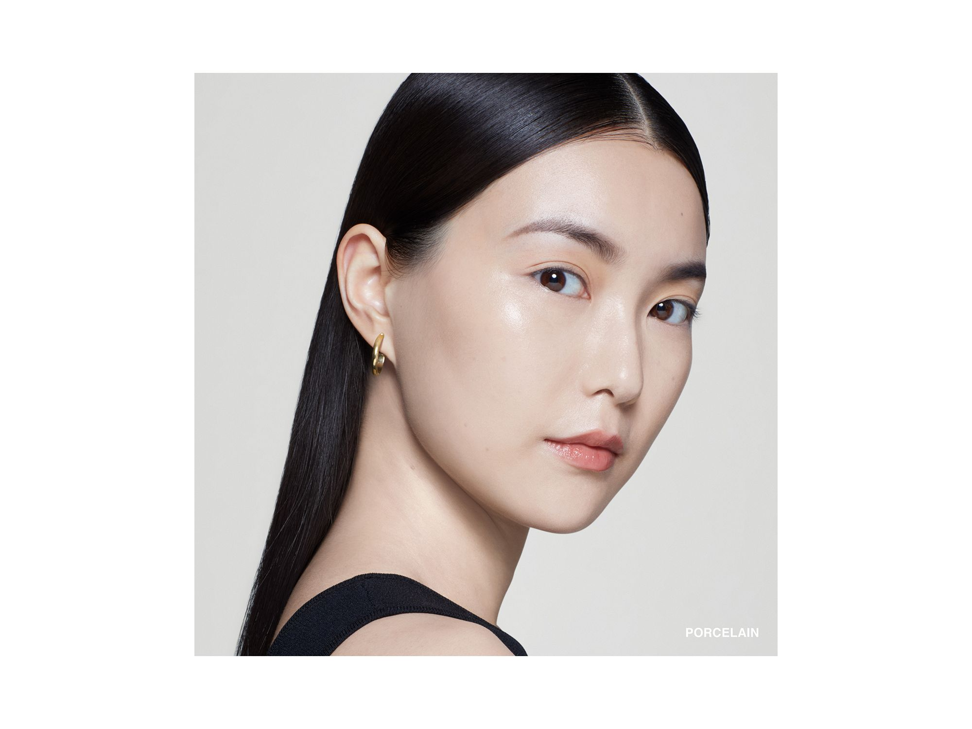 Intensive Serum Foundation SPF 40 — Image 4