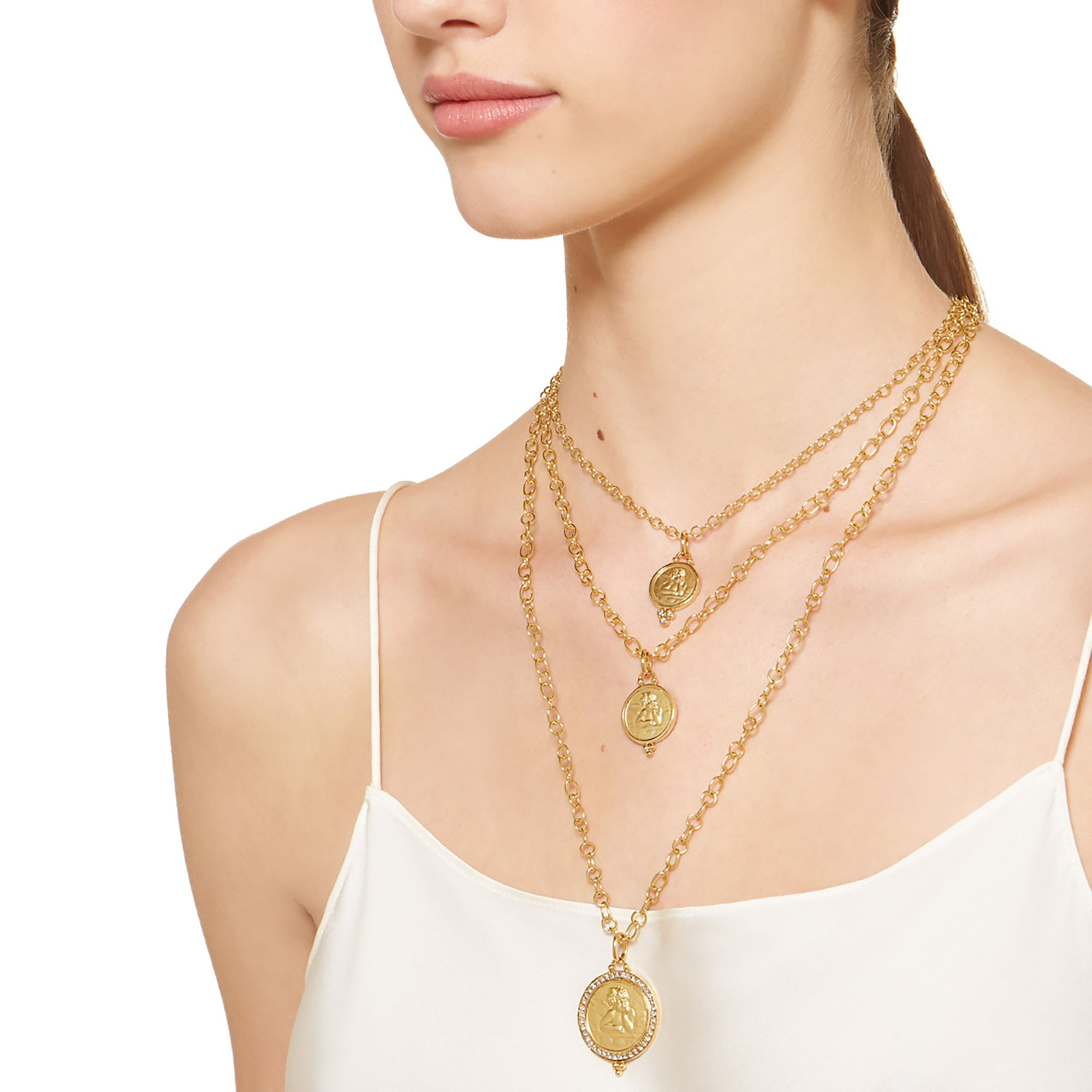 18K Gold 16mm Angel Pendant with Diamond Pavé — Image 4