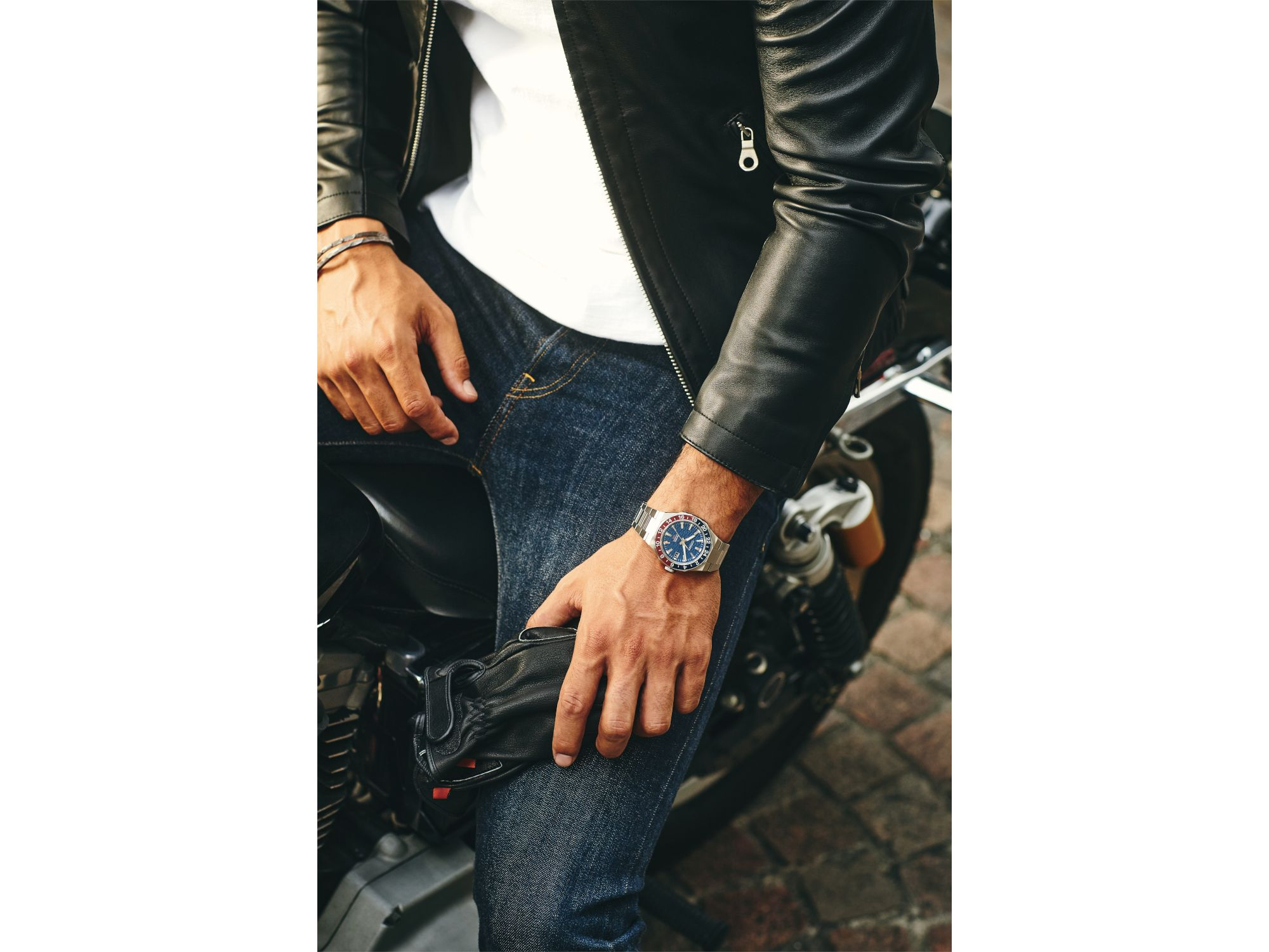 Series 8 Watch, 41mm — Image 4