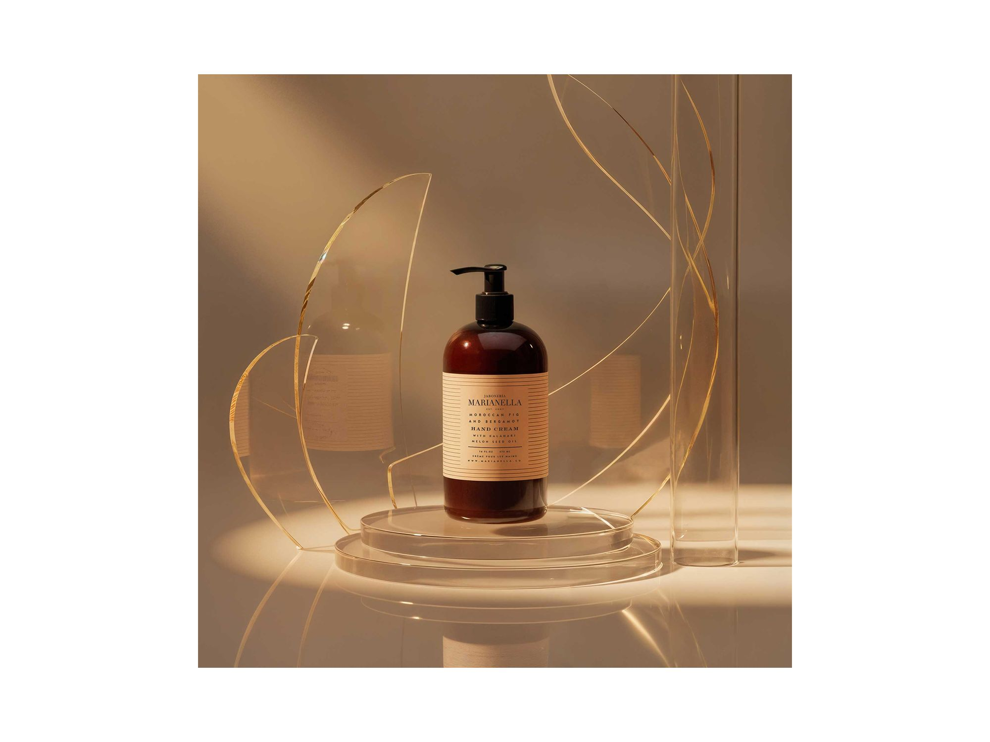 Moroccan Fig & Bergamot Hand Cream 16 oz. — Image 4