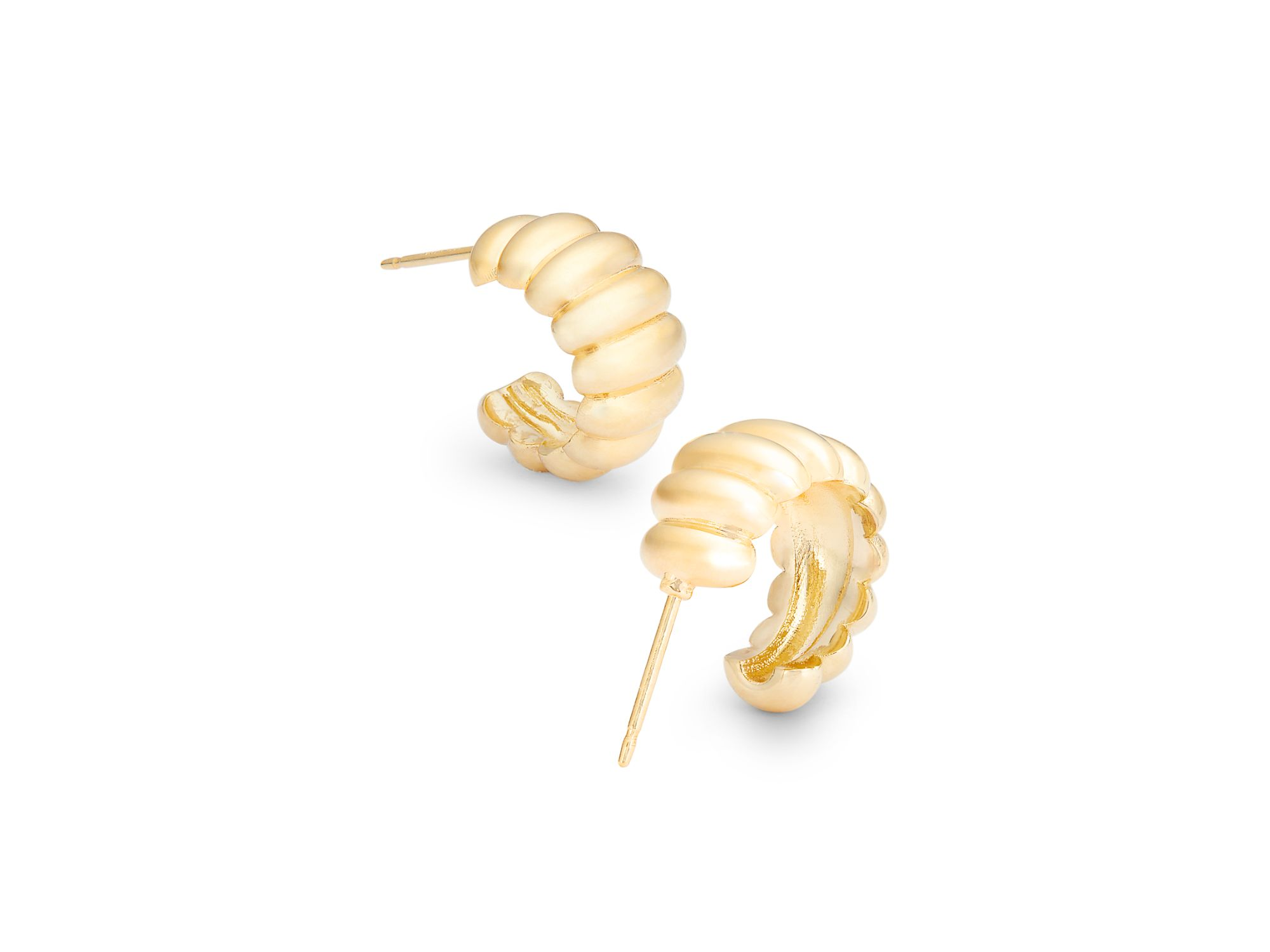 Shrimp Ridge Small Huggie Hoop Earrings in 14K Yellow Gold — Image 3