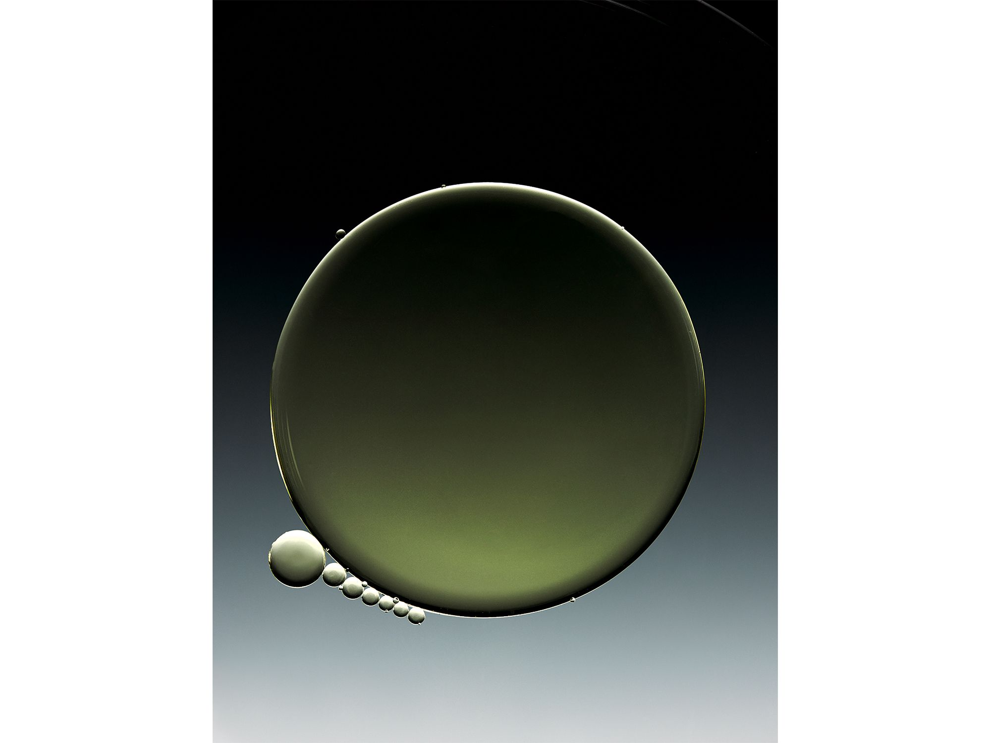 Queen Oil 1 oz. — Image 4