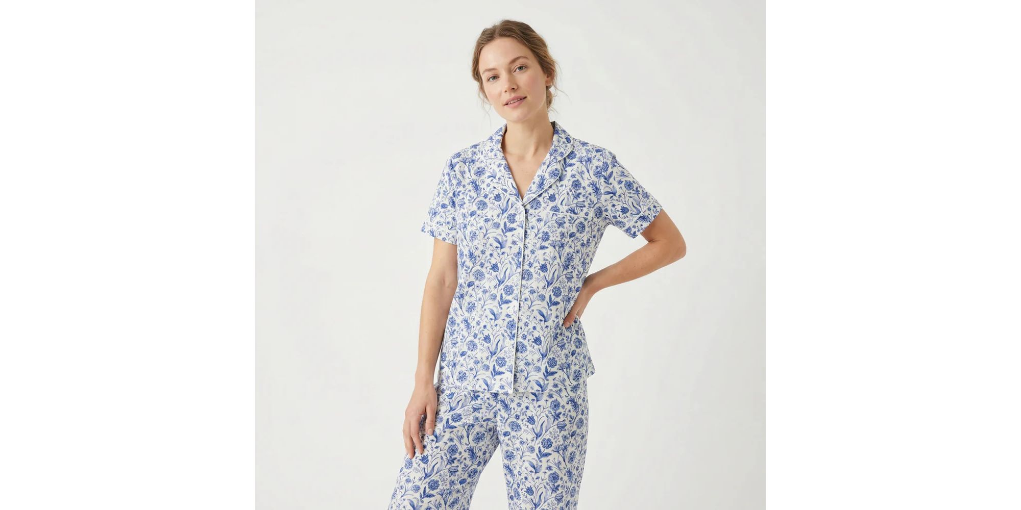 Porcelain Vine Bamboo Pajama Set — Image 8