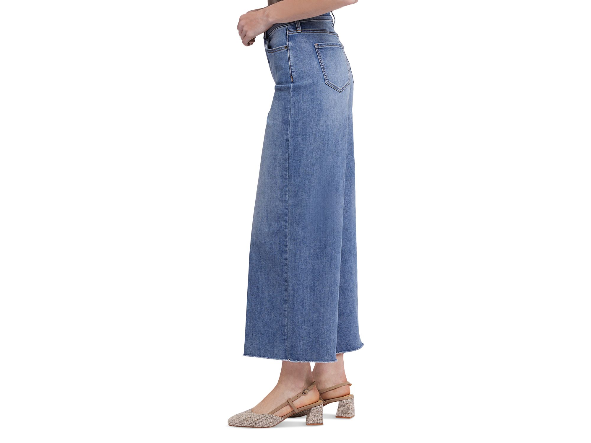 Brodi Wide Leg Ankle Jeans in Barcelona — Image 3