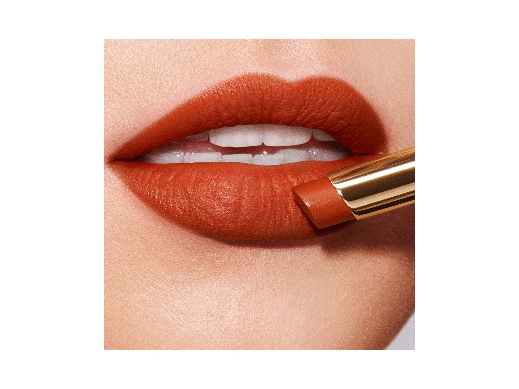 Pure Color Explicit Silk Matte Lipstick — Image 12