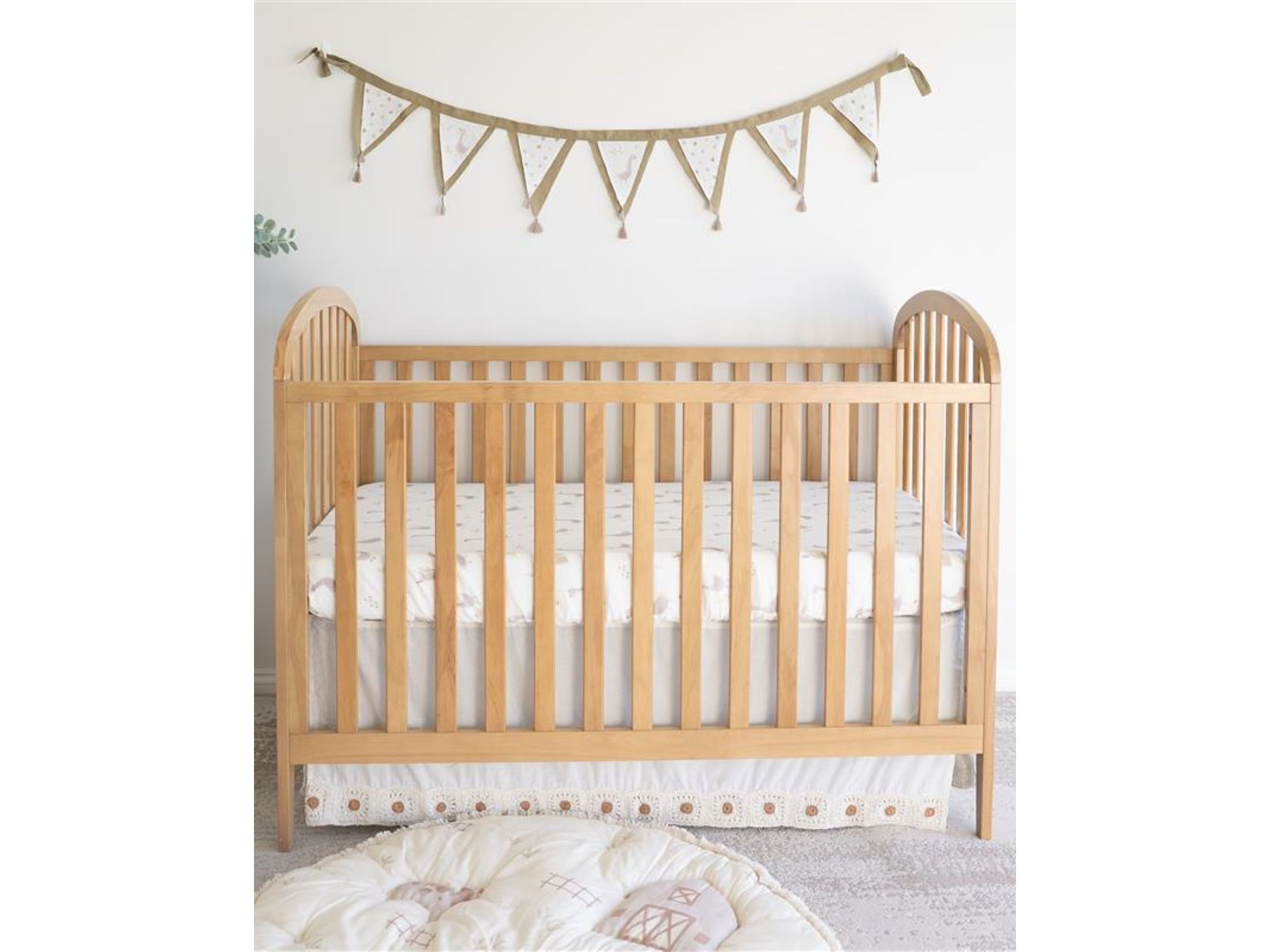 Charlie Farmhouse Garland — Image 3