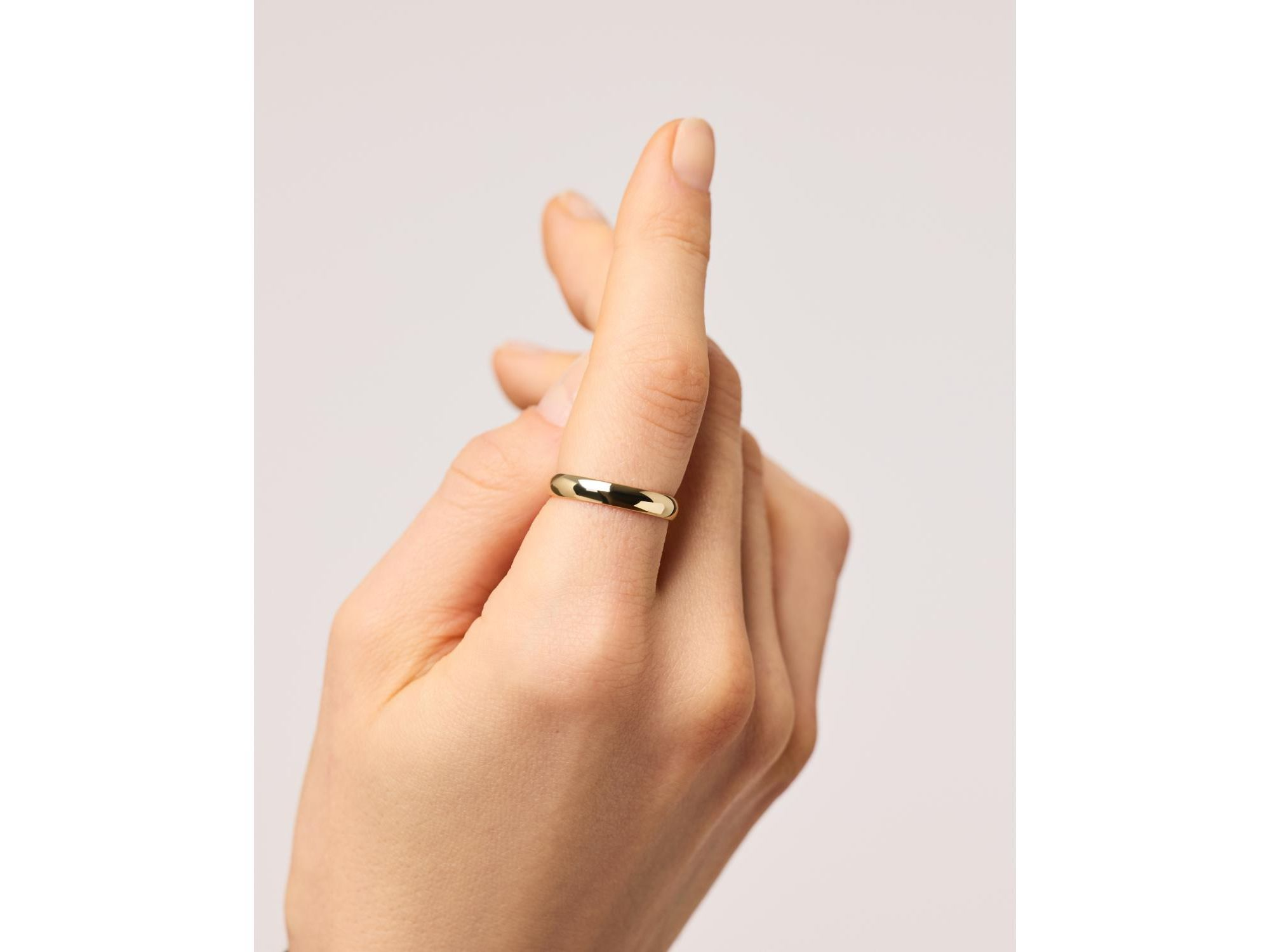 Gold Band Ring — Image 4
