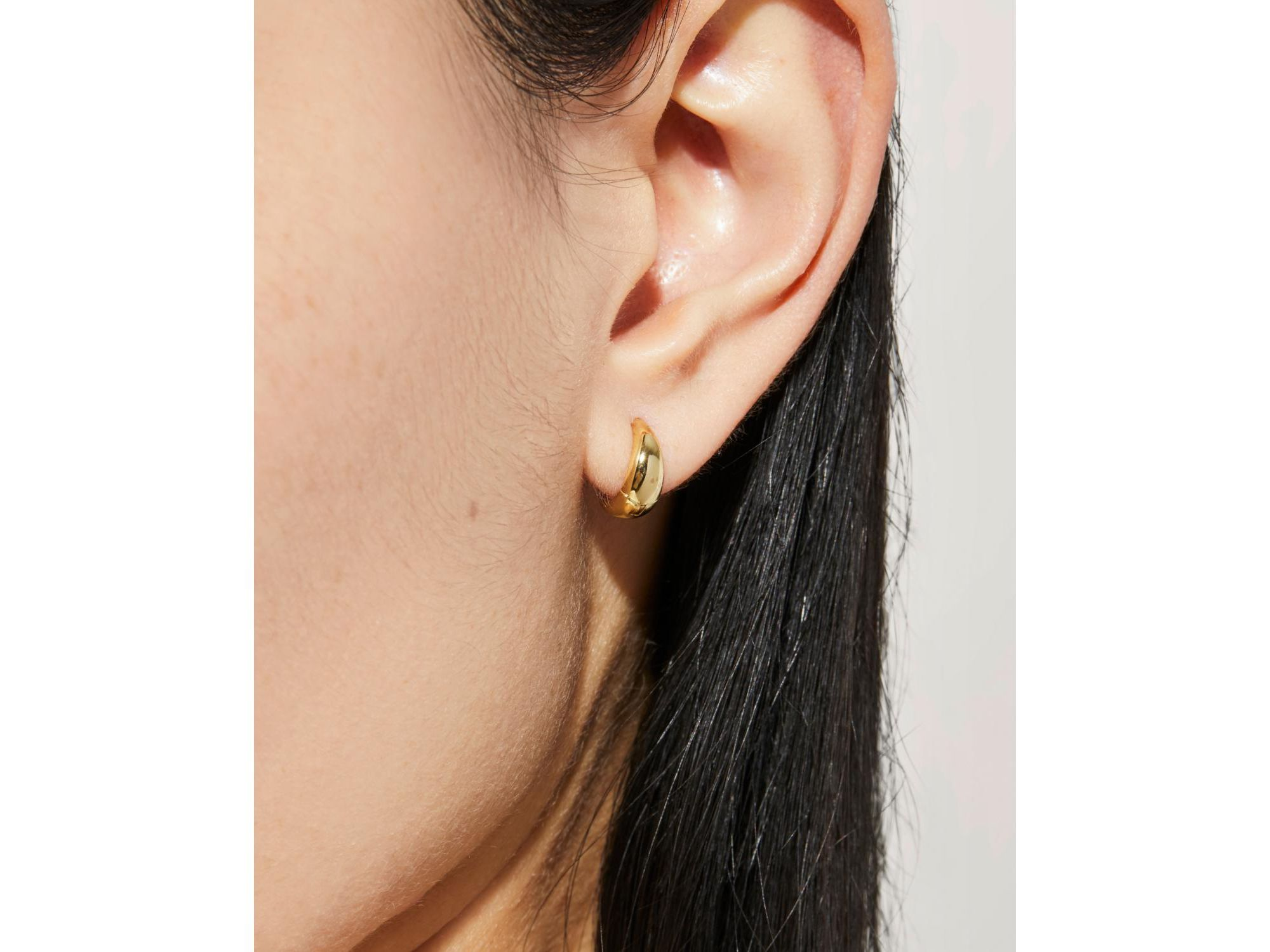Bold Huggie Hoops - Nate — Image 3