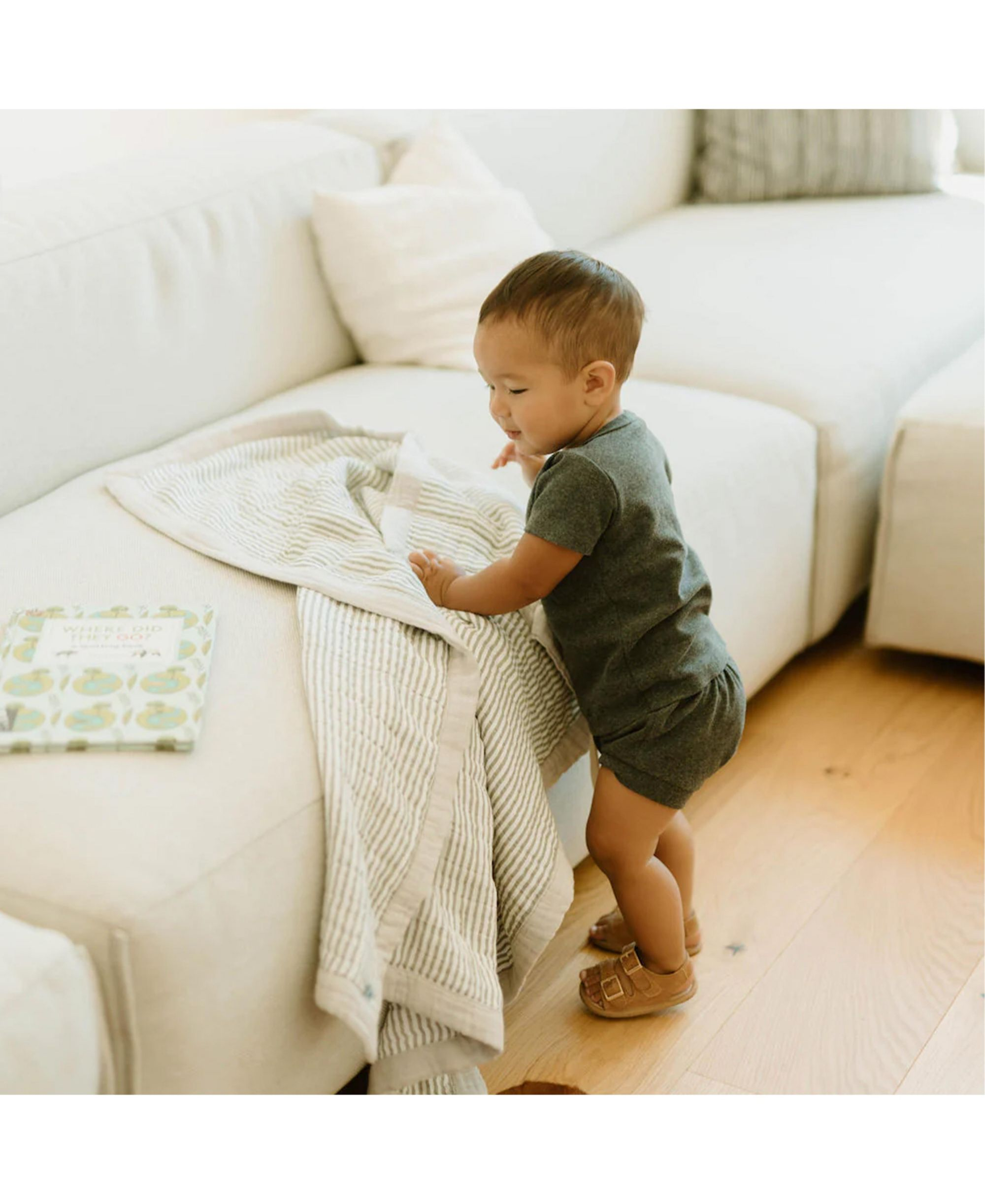 Unisex Cotton Muslin Baby Quilt — Image 5