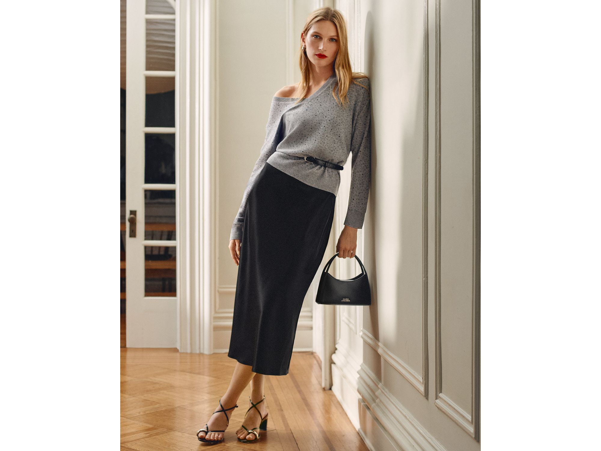 100% Cashmere V Neck Crystal Sweater - Exclusive — Image 5
