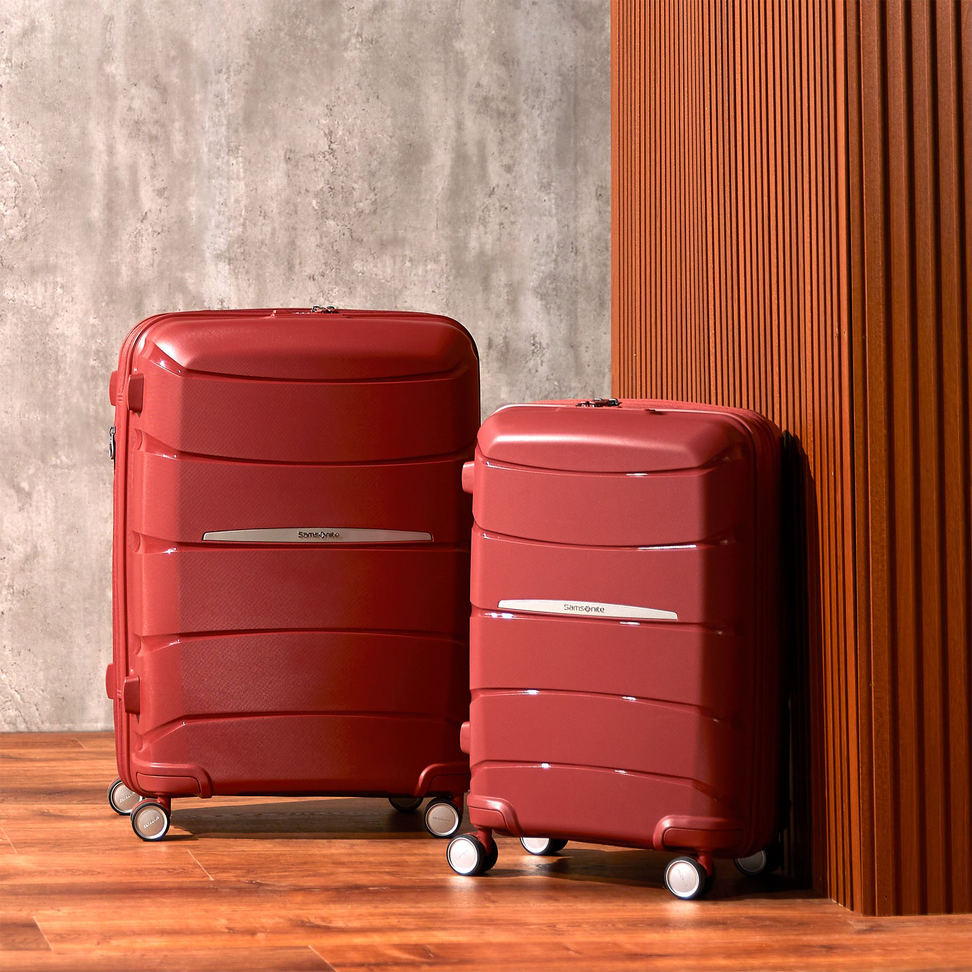 Outline Pro Carry-On Spinner Suitcase — Image 4