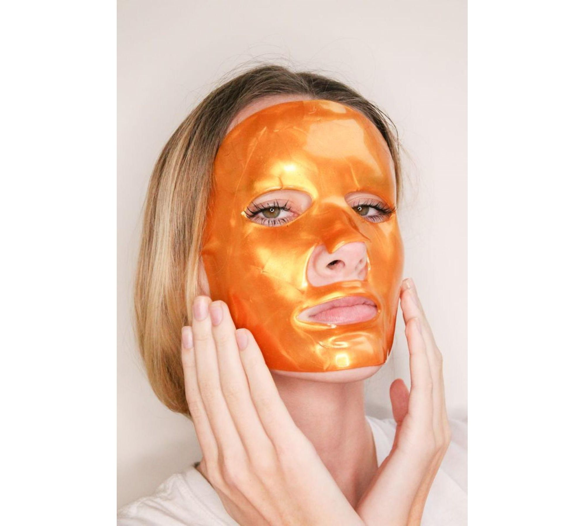 Gold Collagen Treatment Mask — Image 4