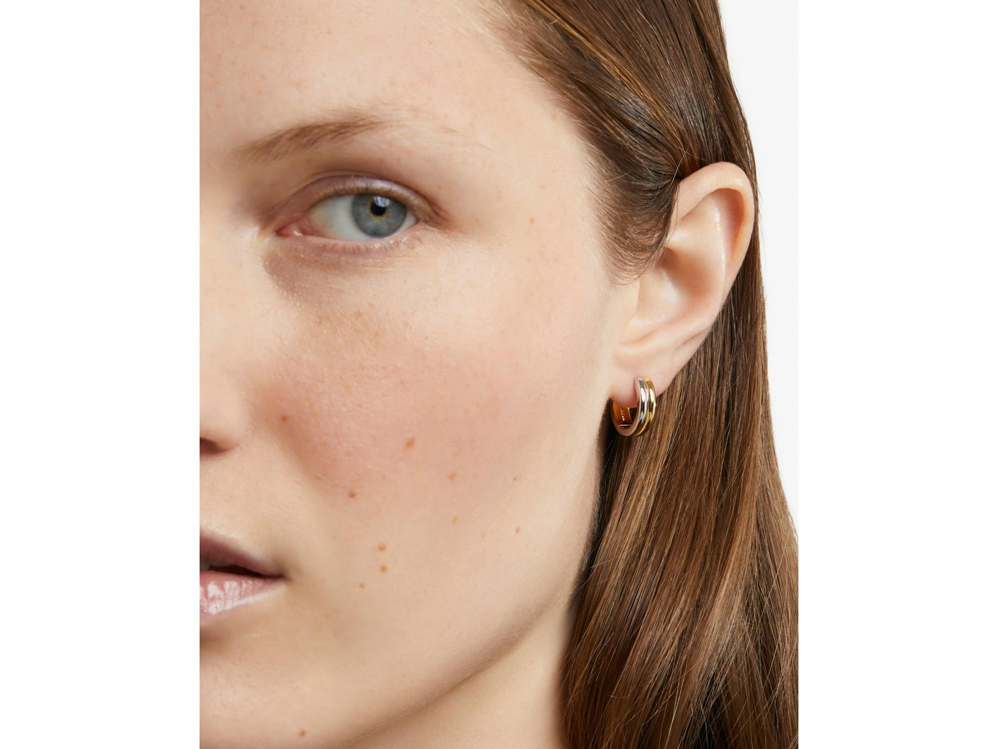 Asher Huggie Hoop Earrings — Image 3