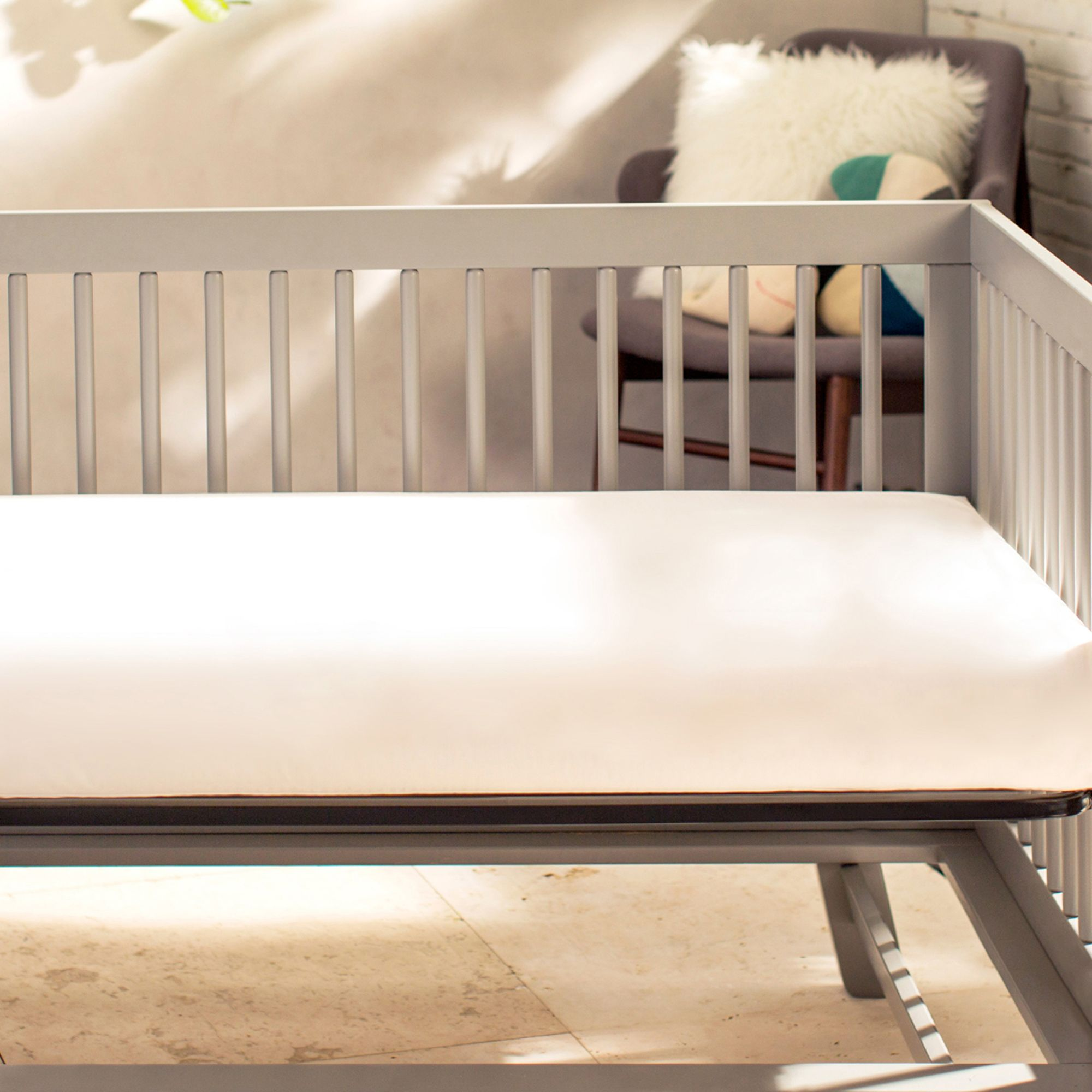 Organic Crib Mattress Classic Lightweight, Baby and Toddler Bed — Image 3