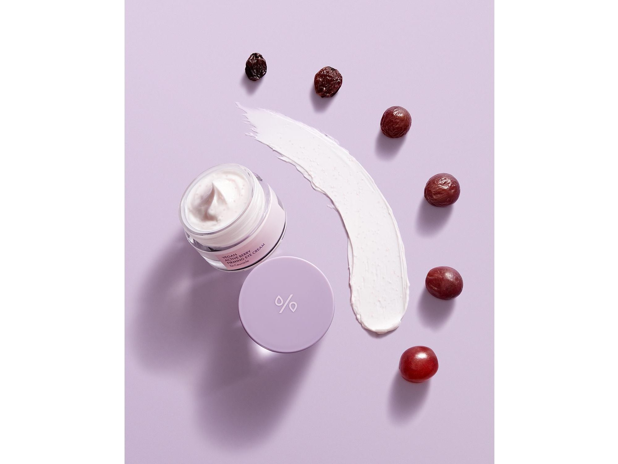 Active Berry Firming Eye Cream — Image 3