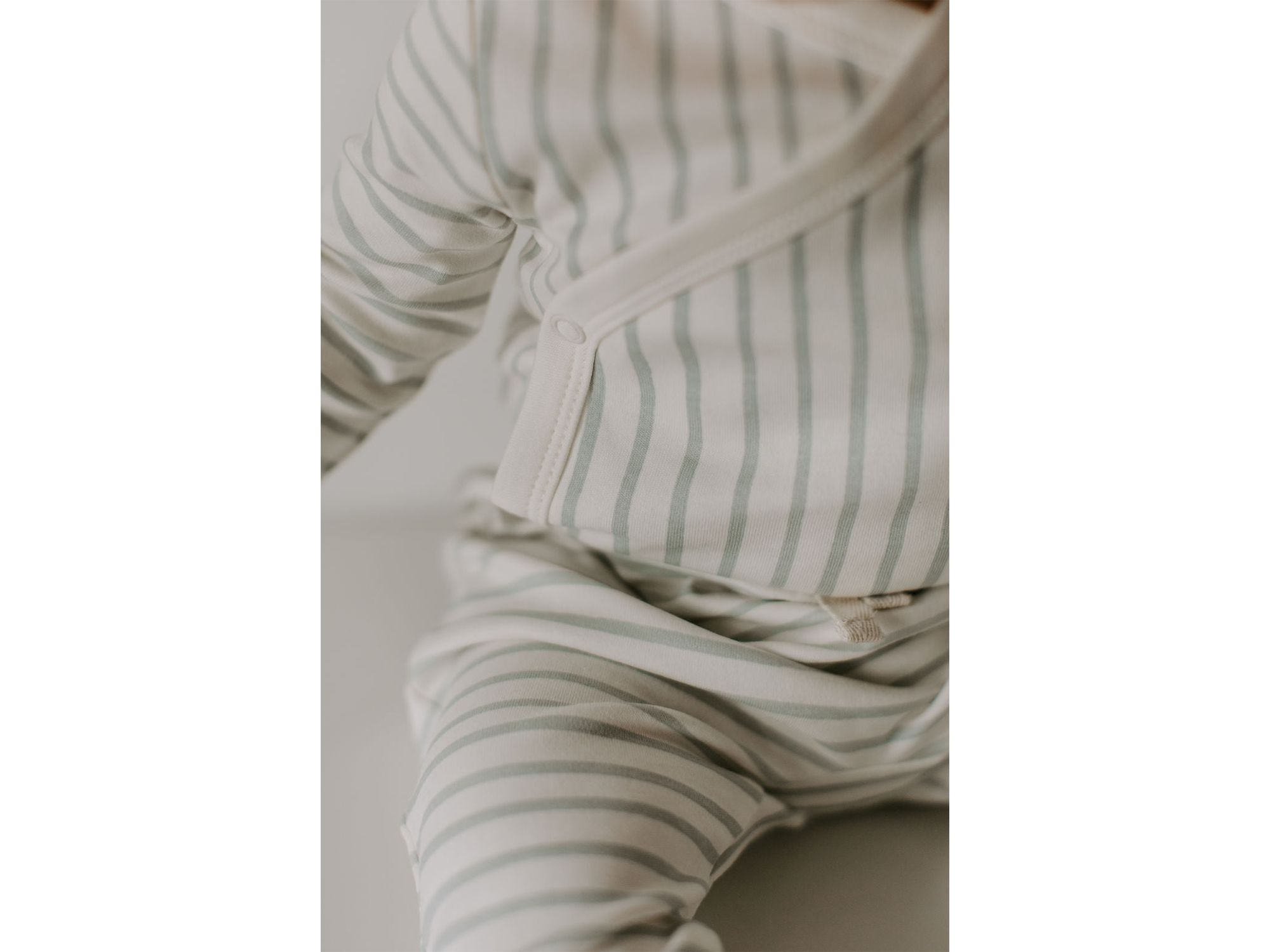 Unisex Long Sleeve Kimono One Piece - Baby — Image 4
