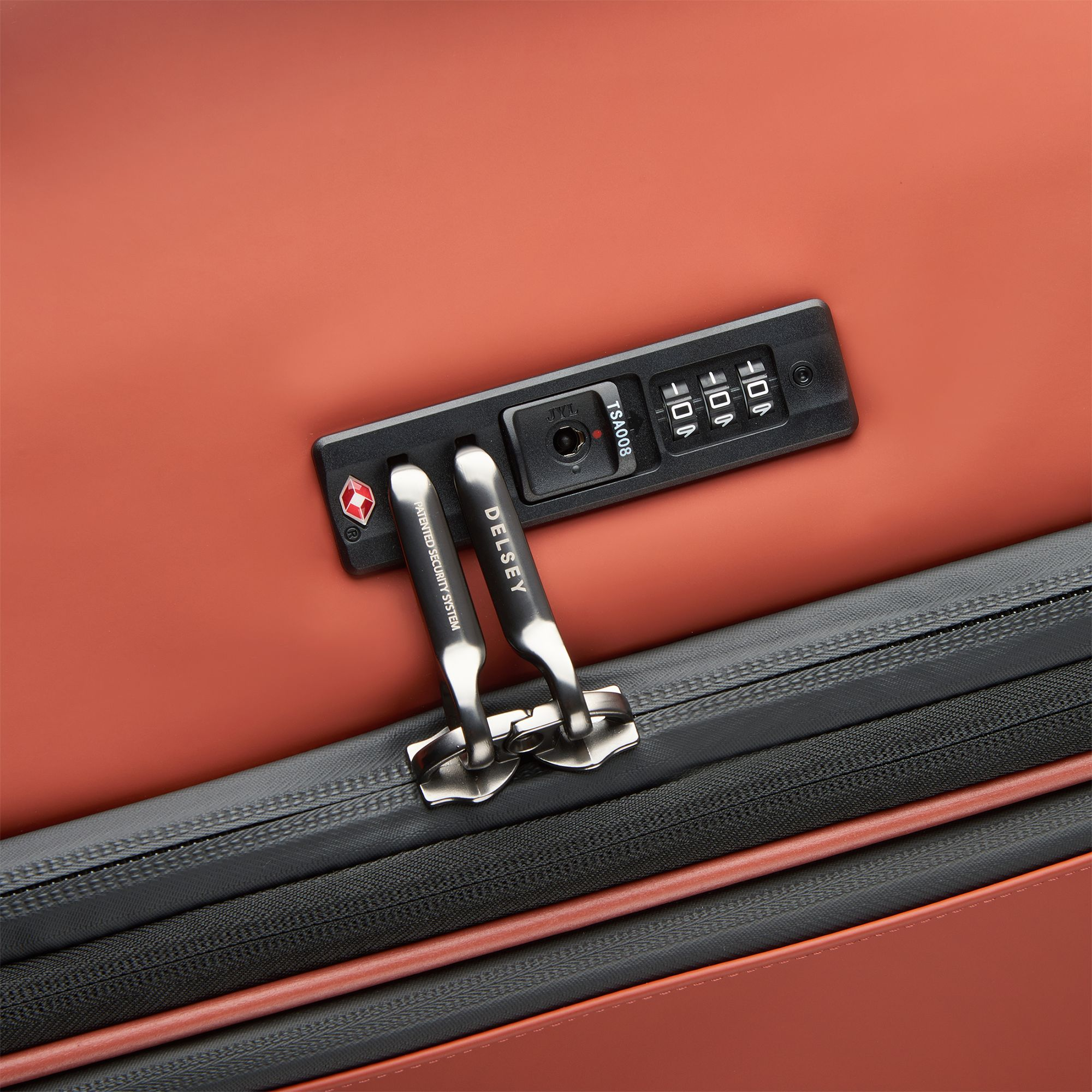 Turenne Soft 27" Expandable Spinner Suitcase — Image 6