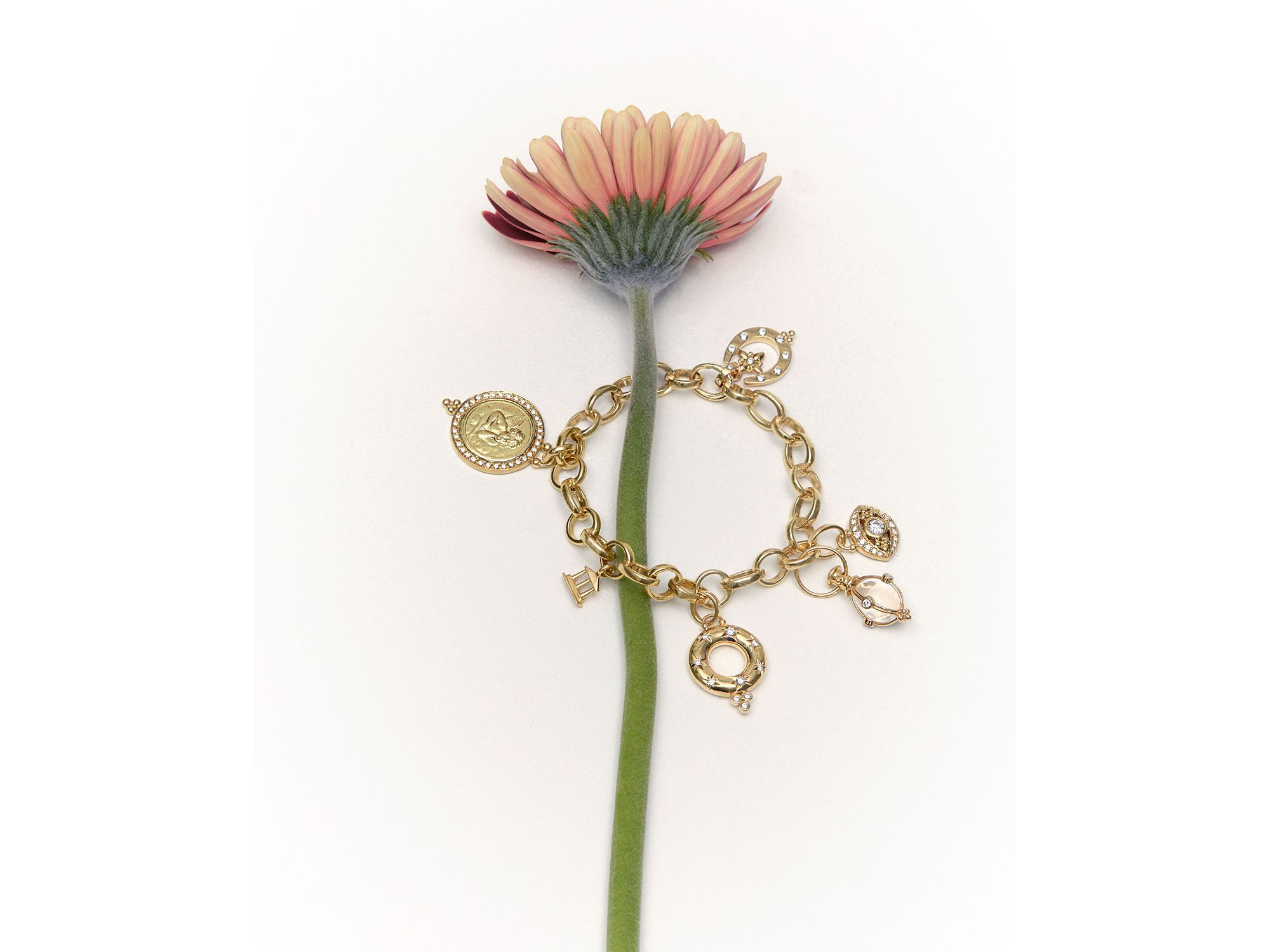 18K Gold 16mm Angel Pendant with Diamond Pavé — Image 7