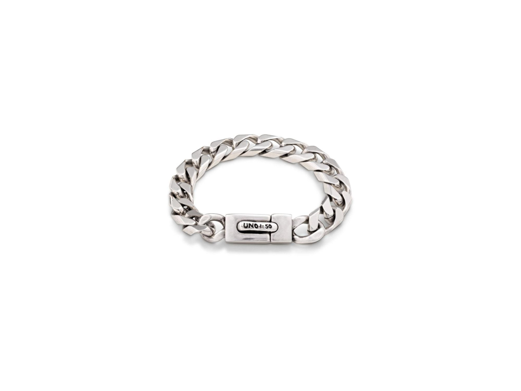 Curb Chain Toggle Necklace — Image 3