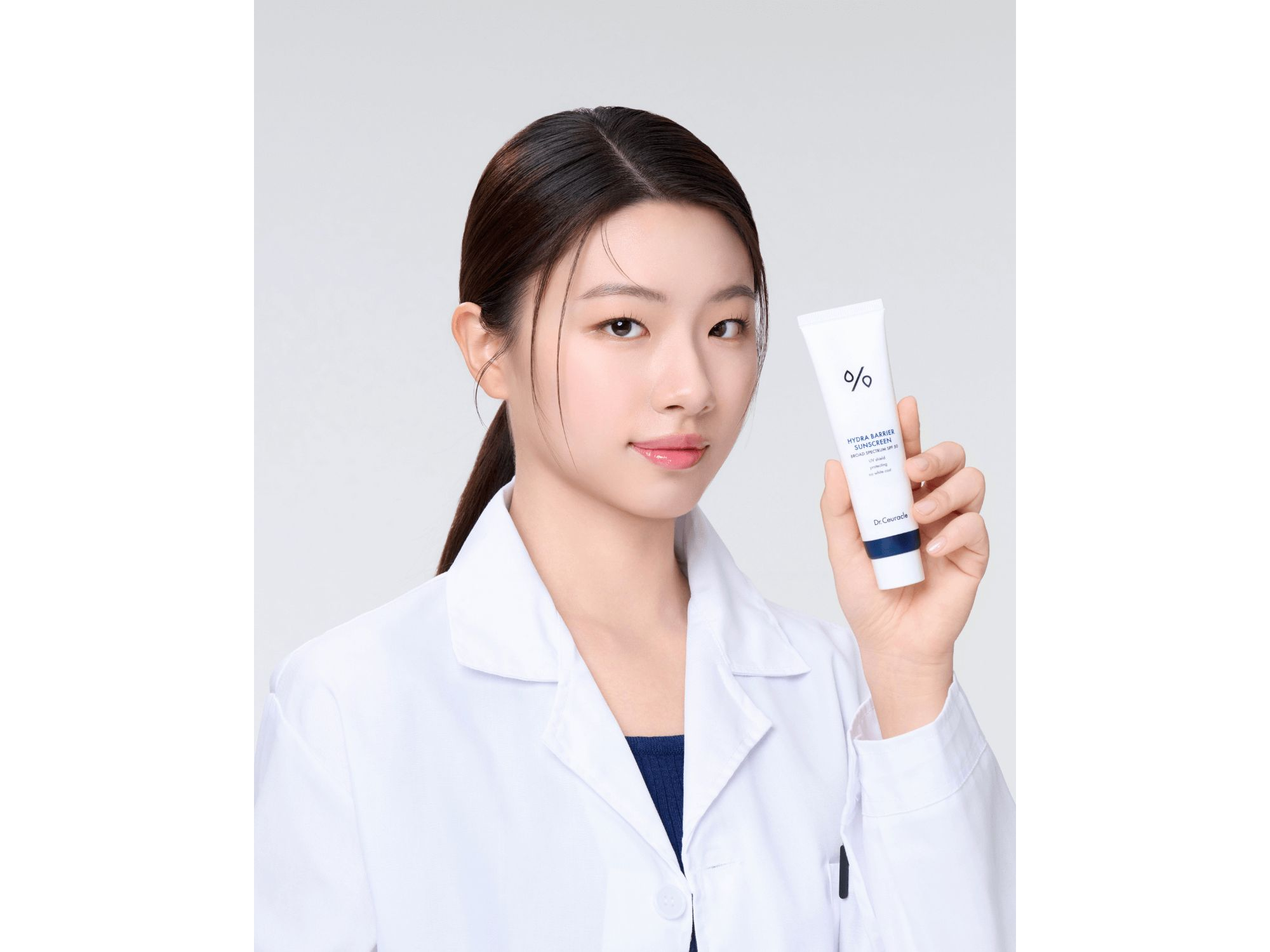 Hydra Barrier Sunscreen — Image 6