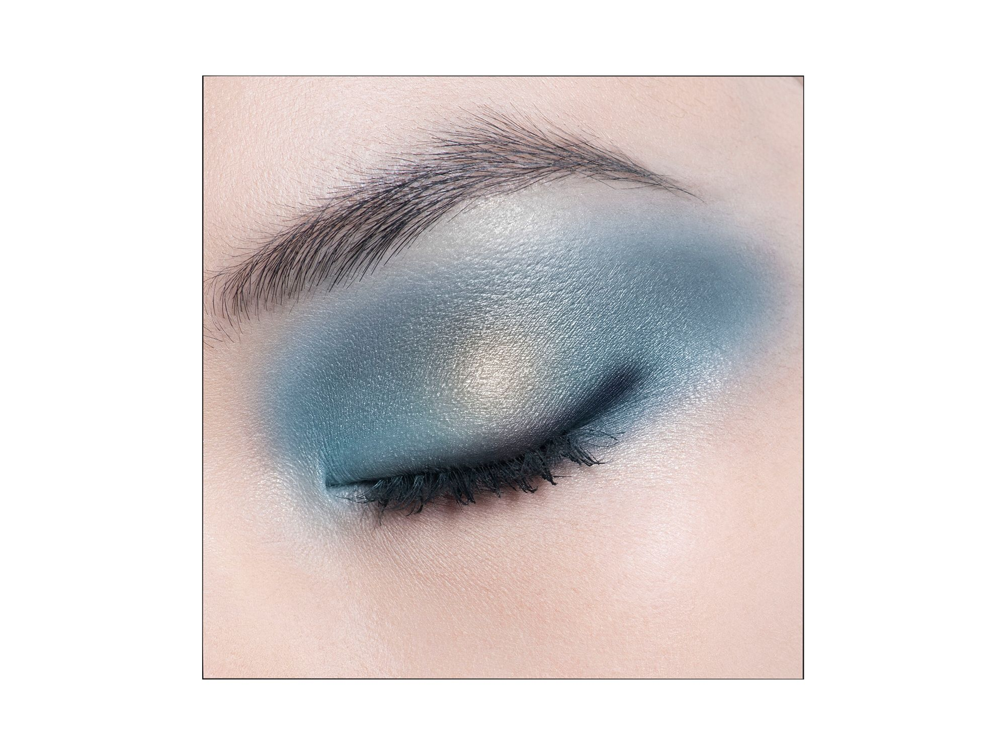 show 5 Couleurs Couture Eyeshadow Palette — Image 5