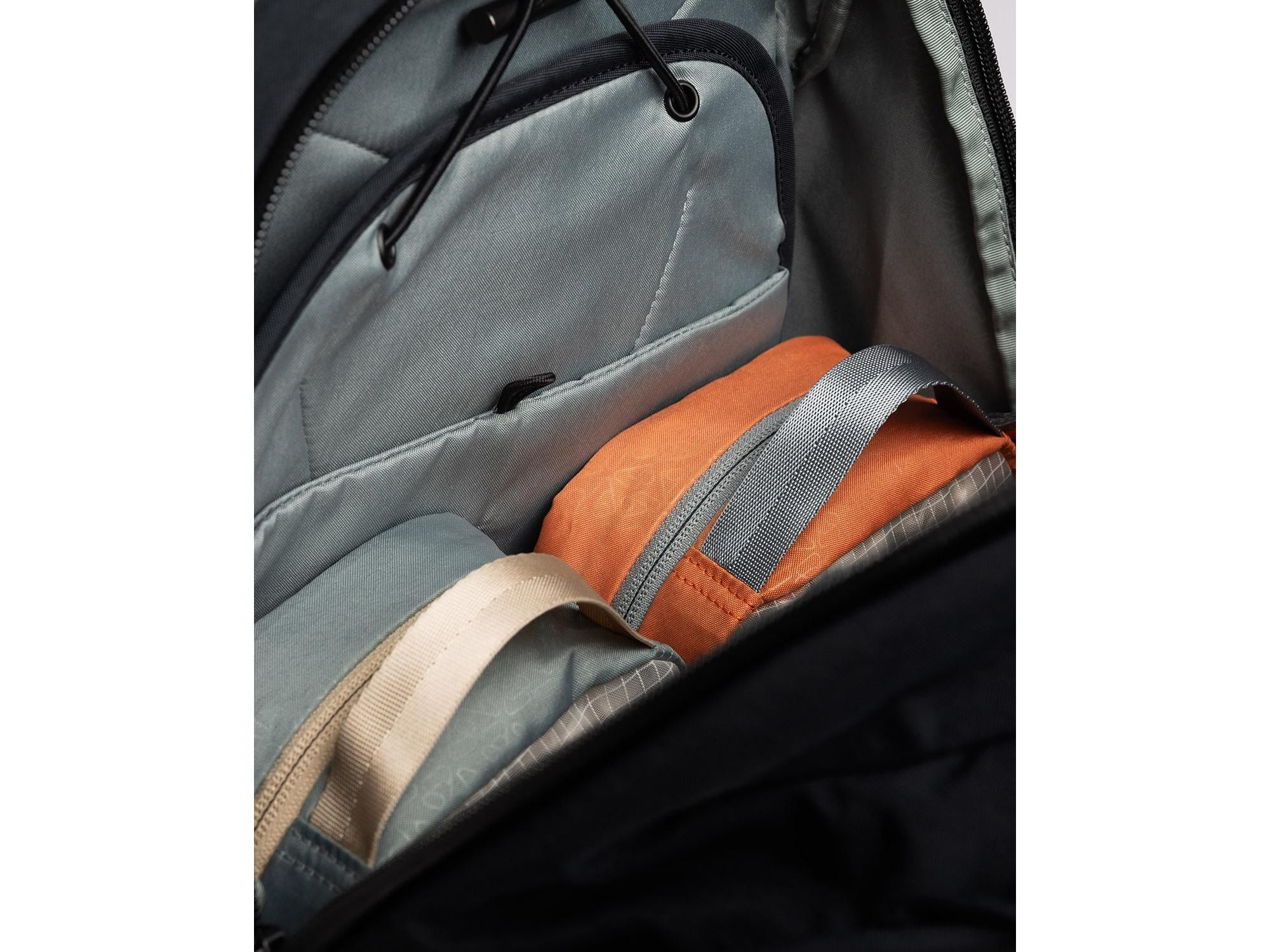 Unisex Travel Pods — Image 3