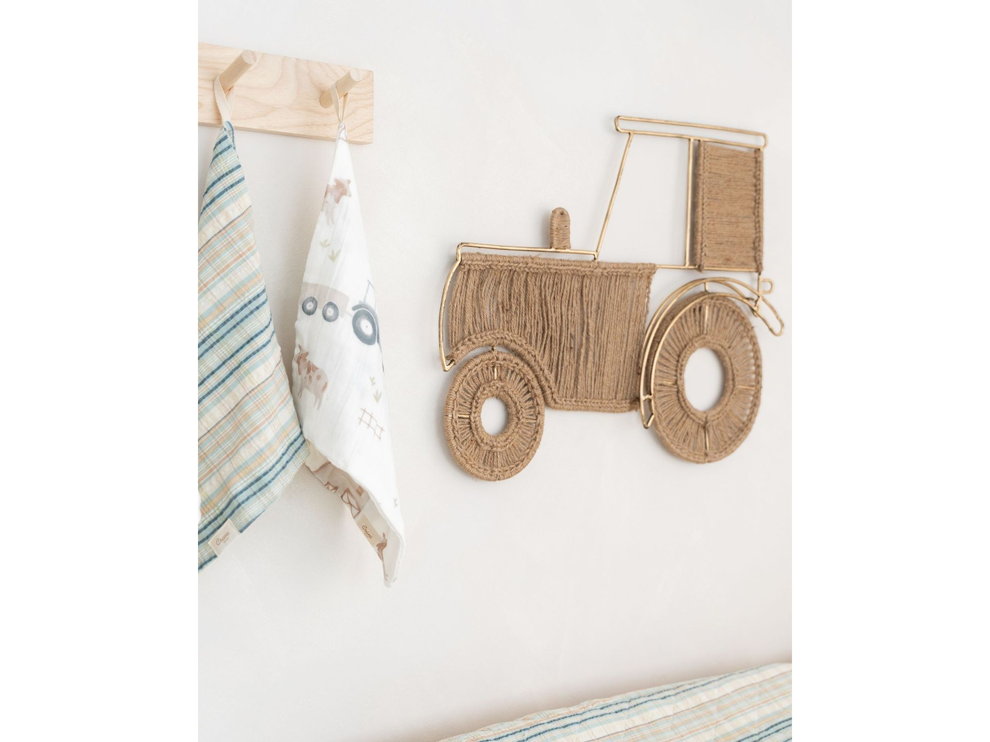 Charlie Farmhouse Tractor Jute Wall Décor — Image 4