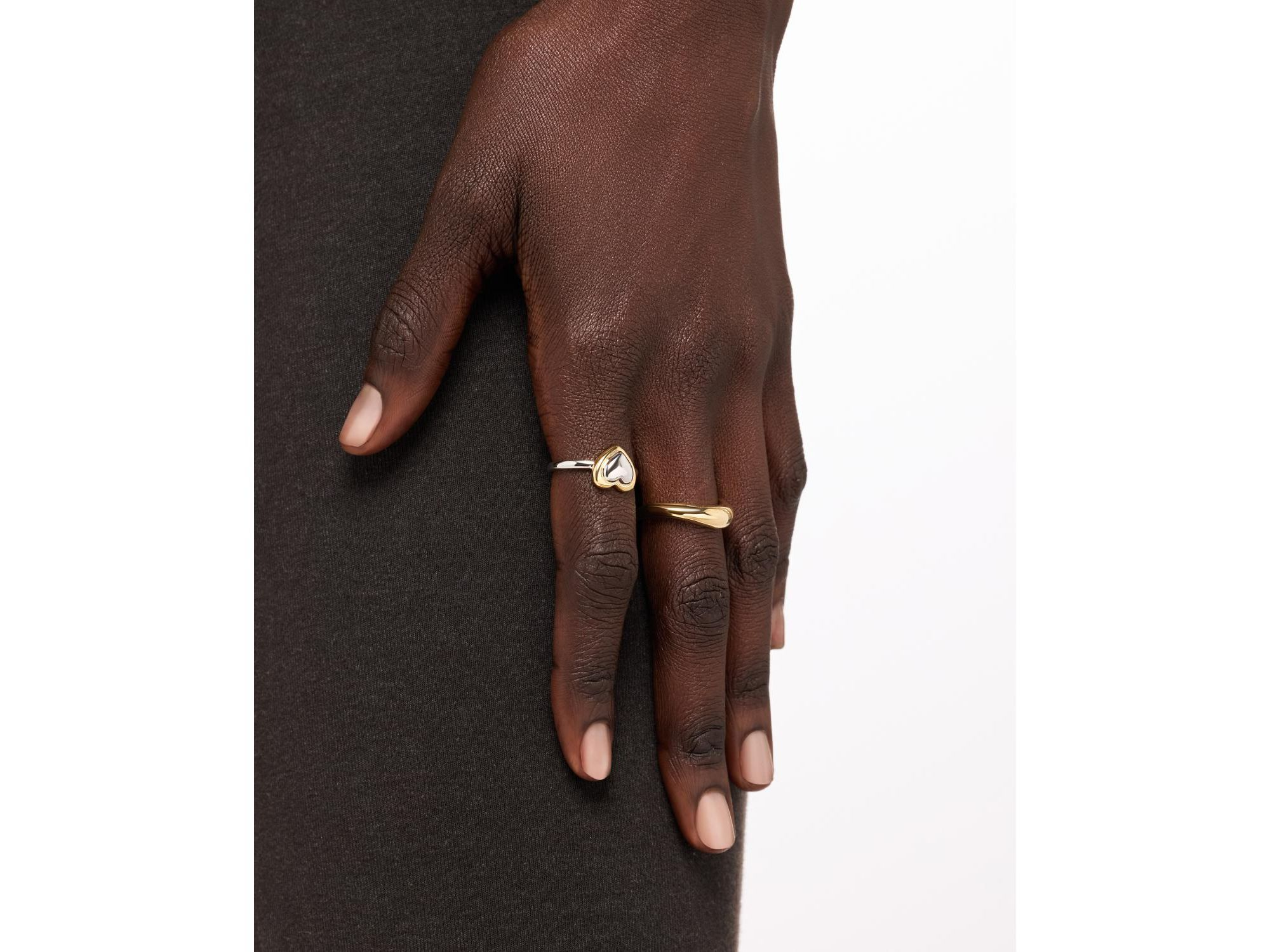 Camelia Heart Ring — Image 3