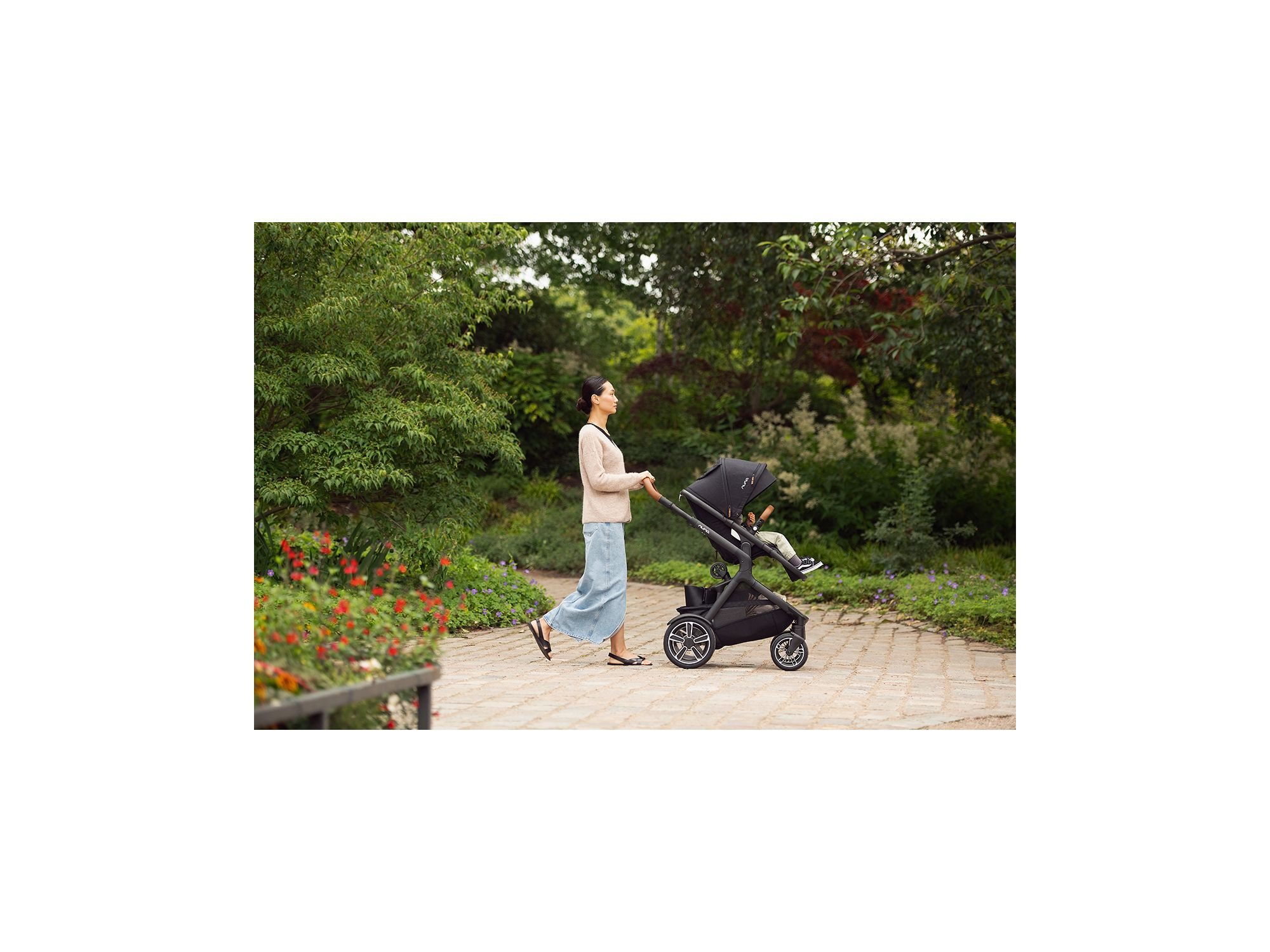 DEMI™ Next Stroller + Ride Along Board — Image 3