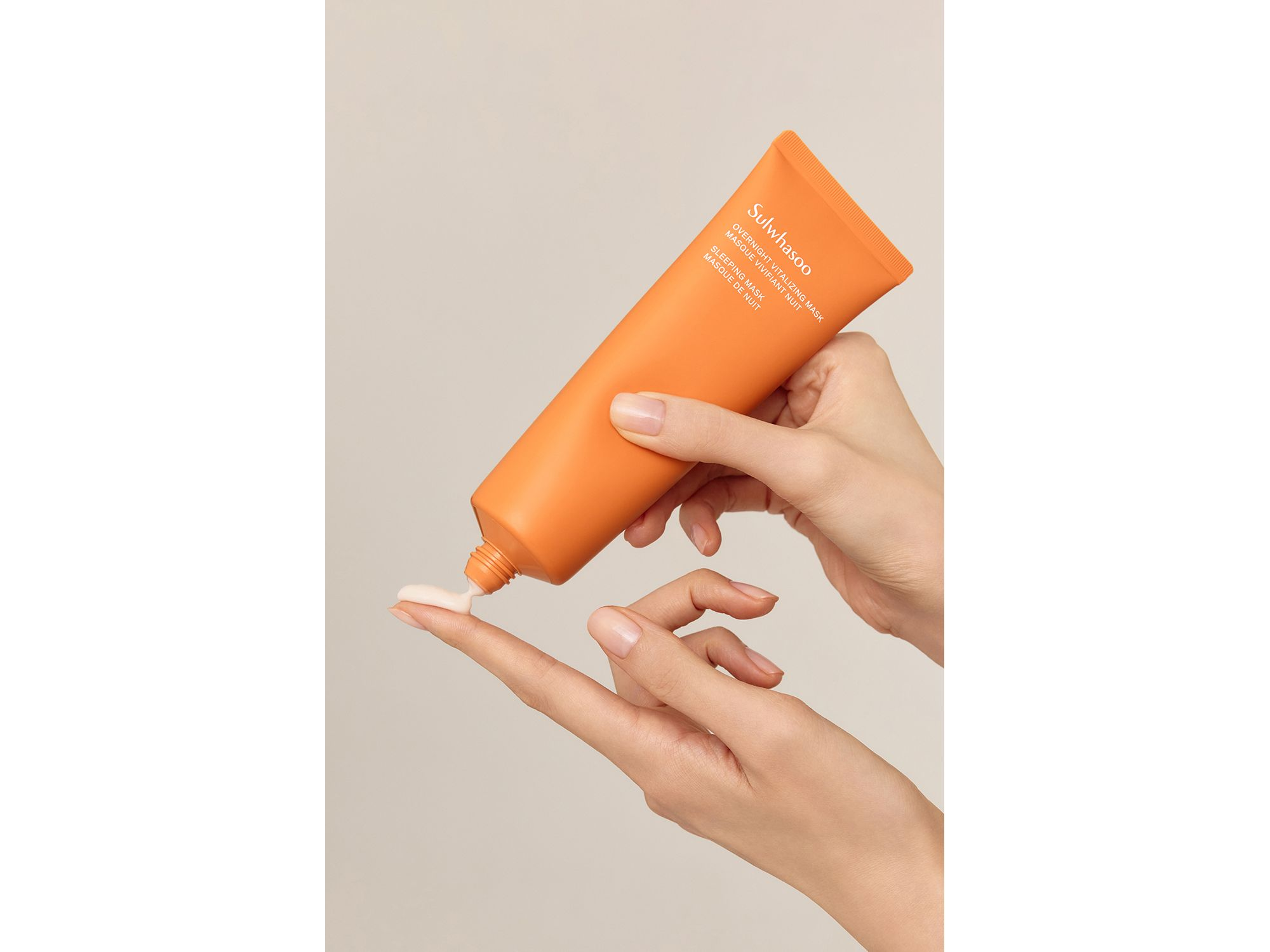 Overnight Vitalizing Mask 4.1 oz. — Image 5