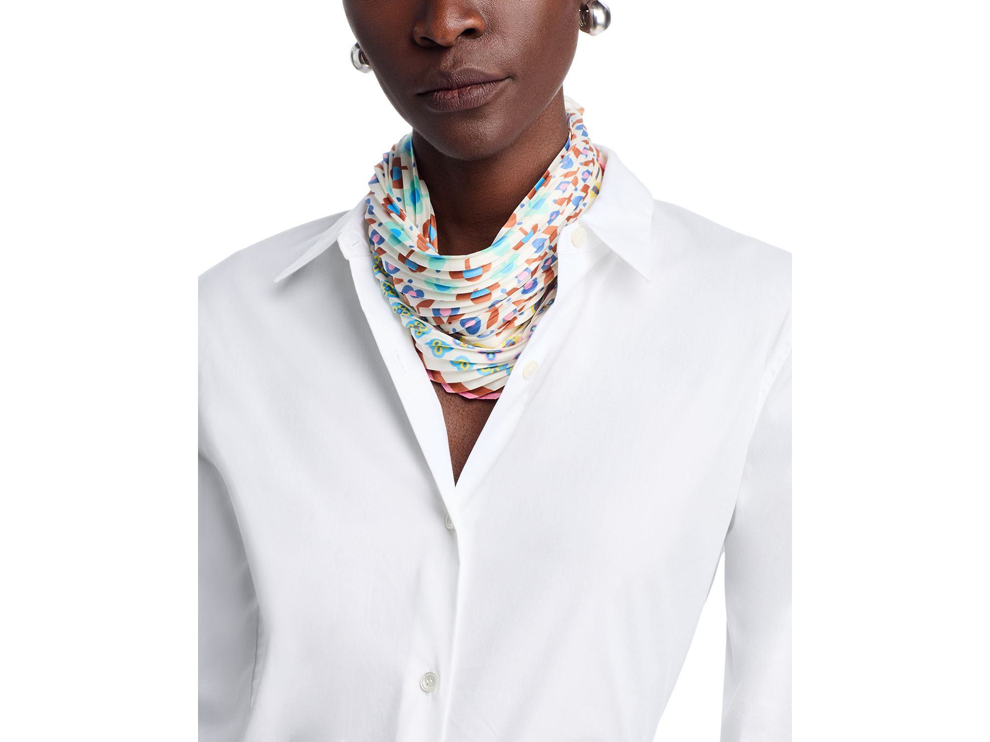 Clover Pleated Diamond Scarf - Image 1