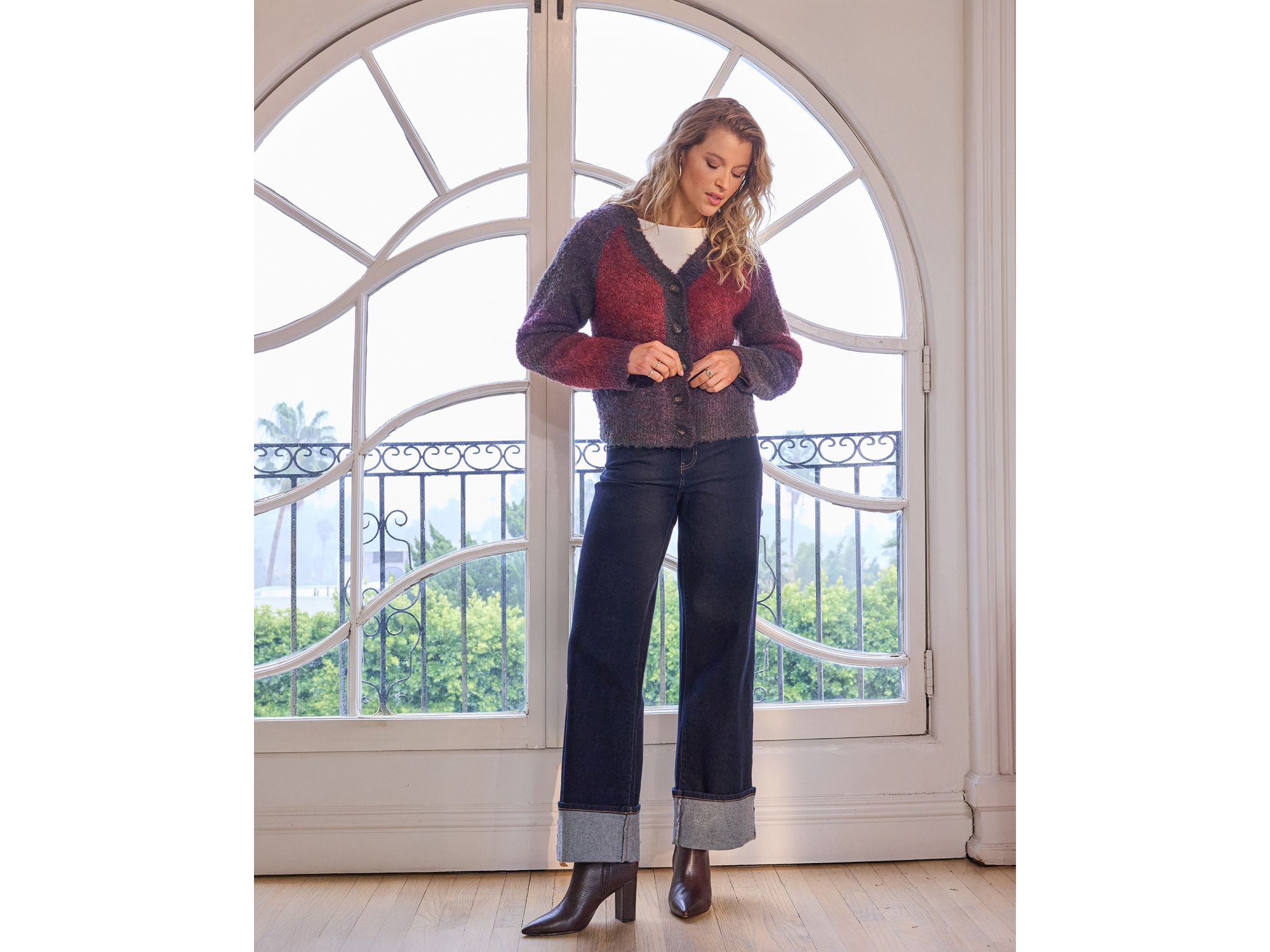 Ombré V Neck Cardigan — Image 4