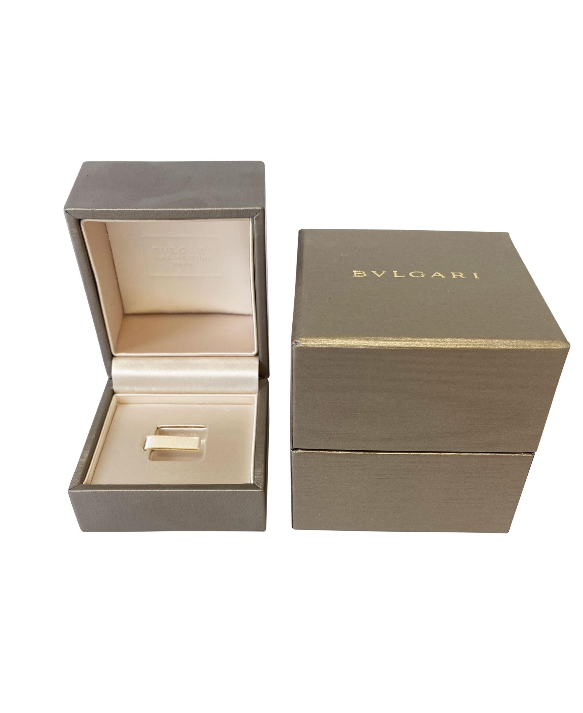 Divas Dream 18kt White Gold Fashion Ring — Image 3