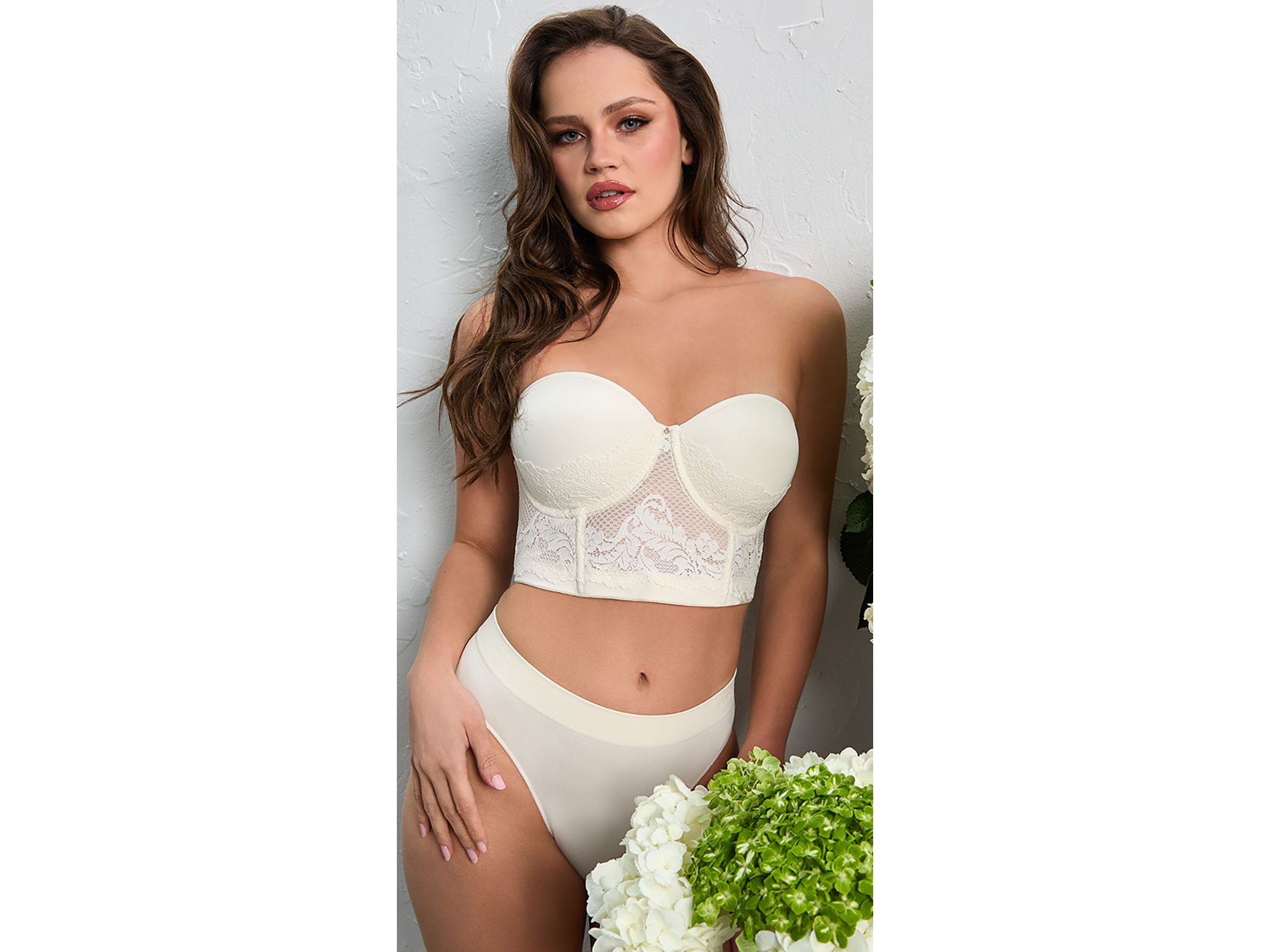 Lace Allure Convertible Bustier — Image 3