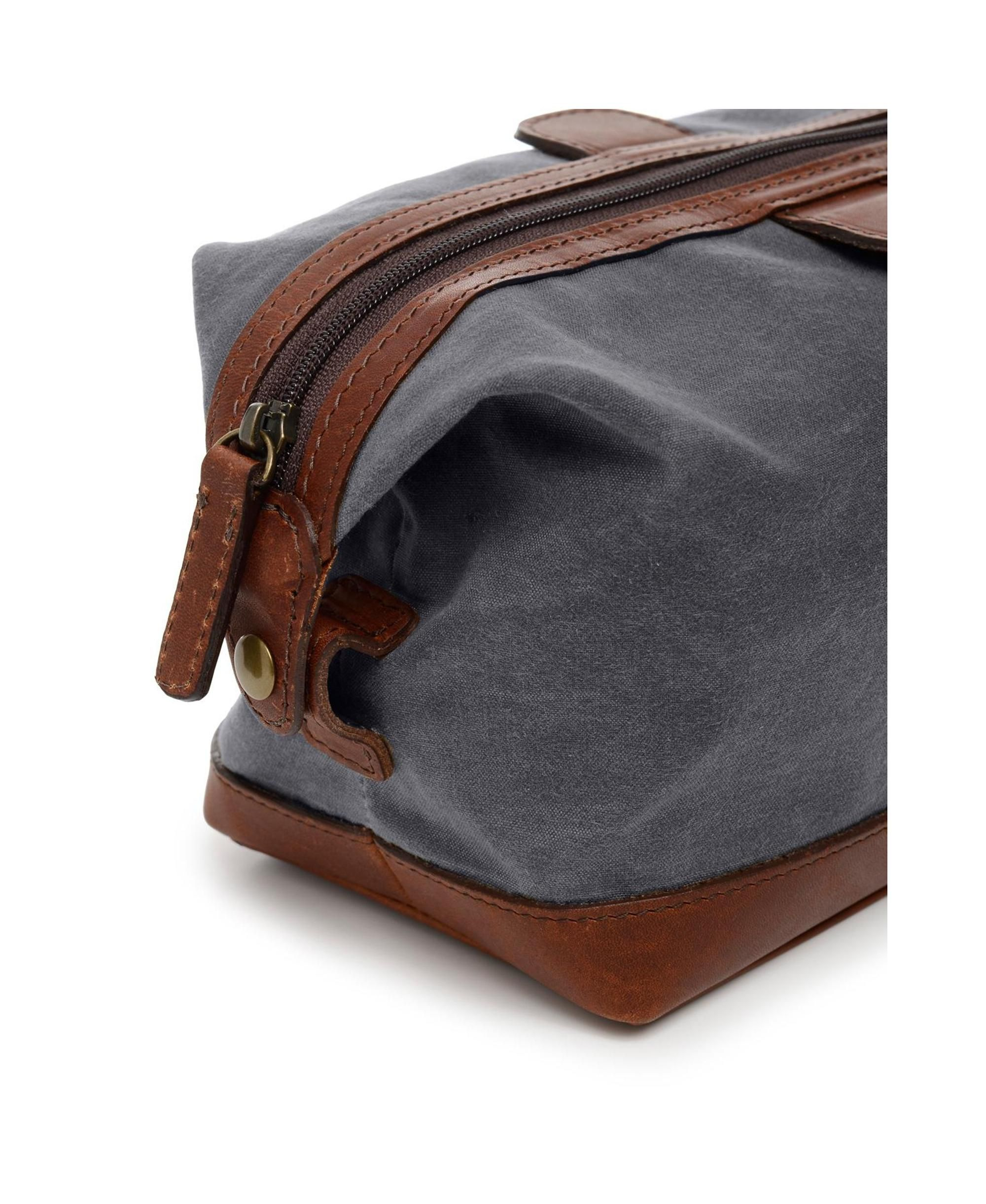 Ryder Toiletry Kit — Image 5