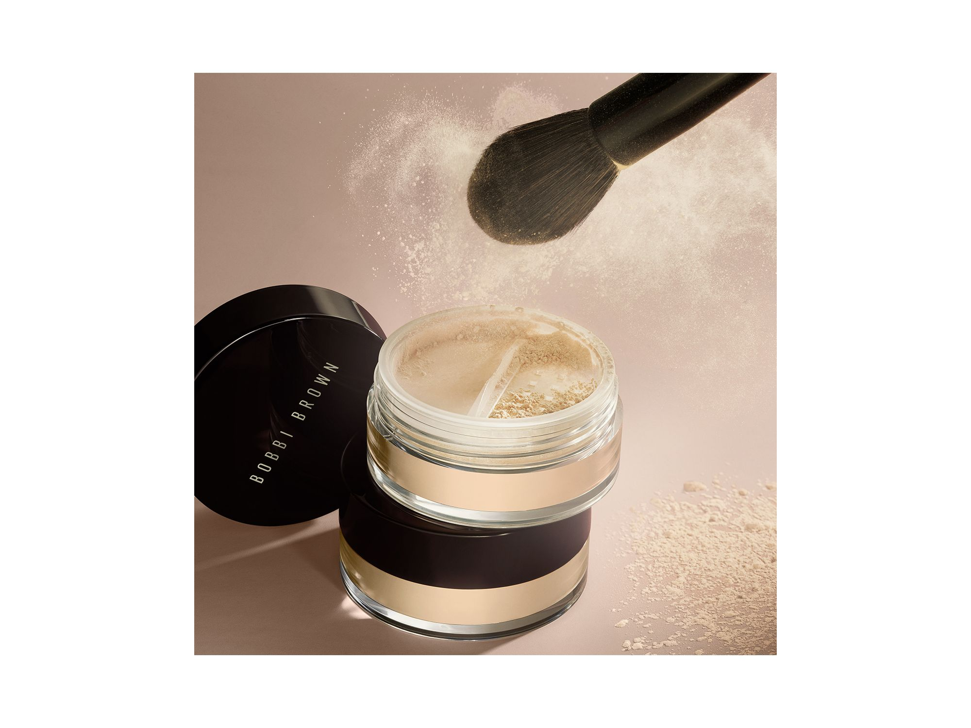 Sheer Finish Loose Powder — Image 5
