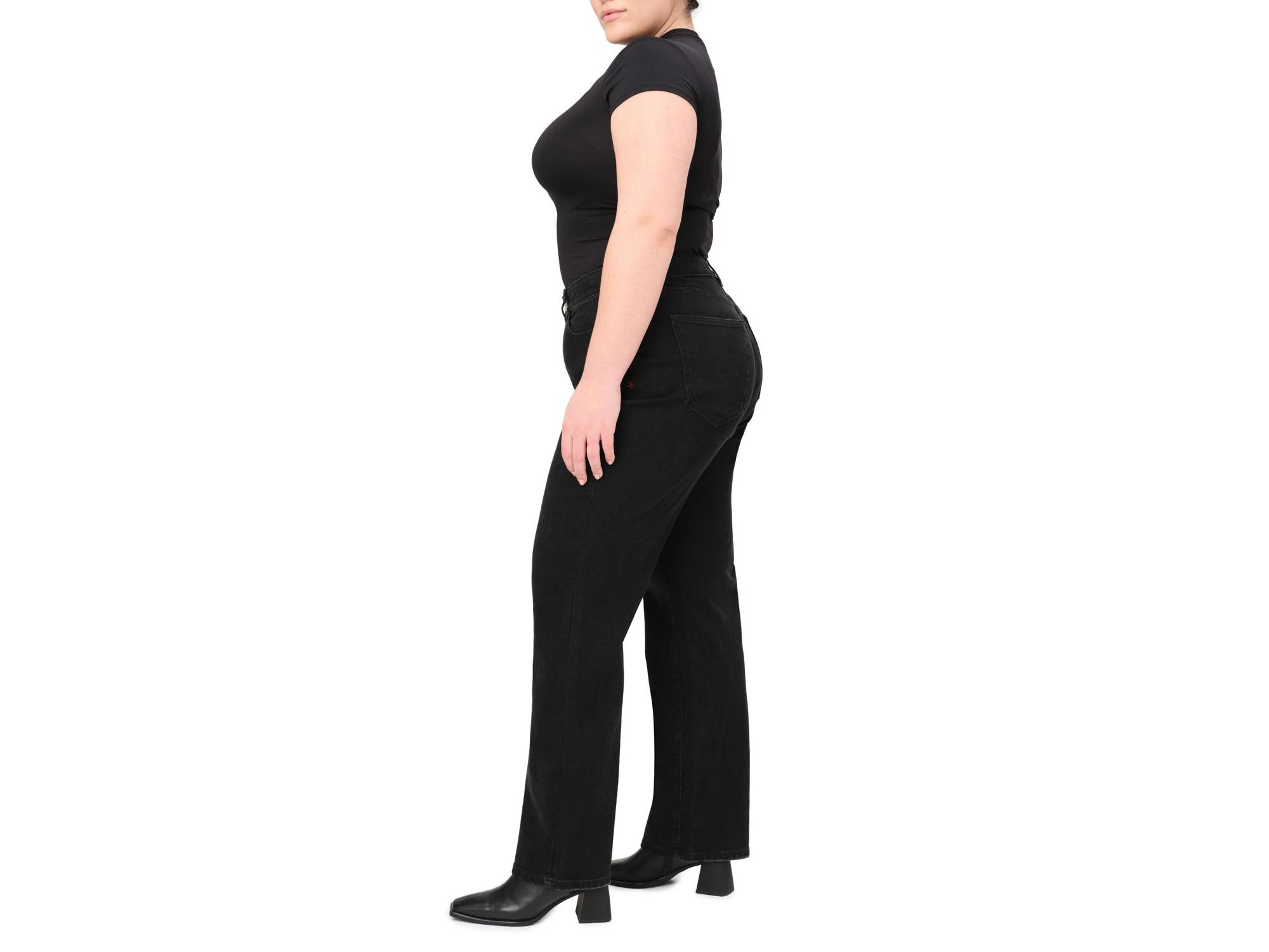 RFD Plus High Rise Straight Jeans in Ventura — Image 6