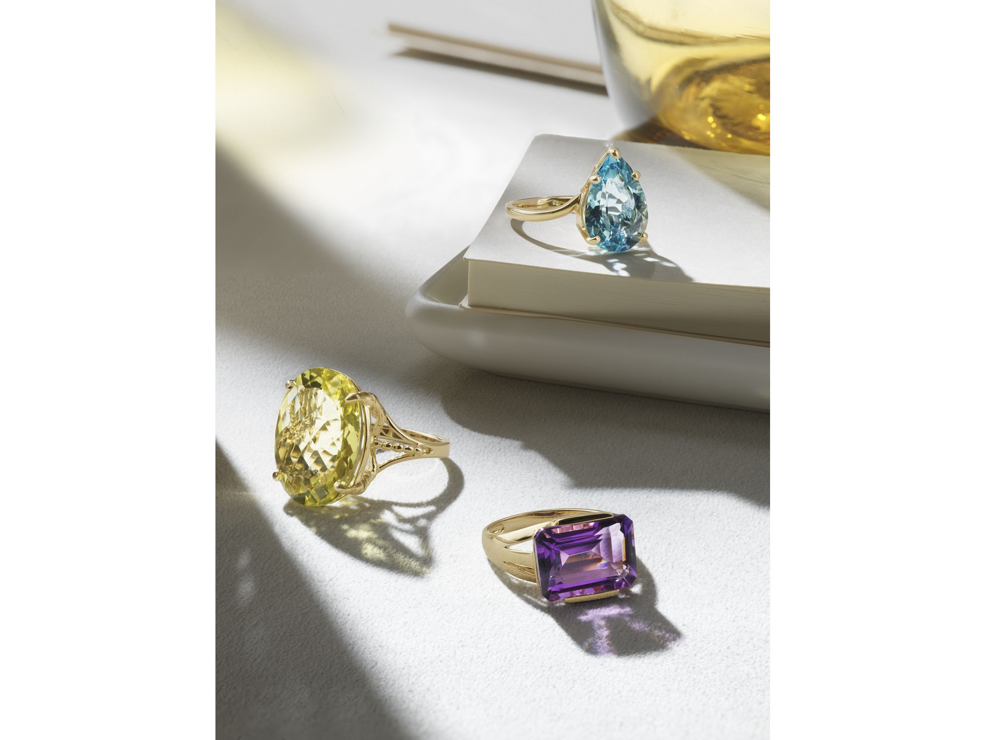 Amethyst East-West Ring in 14K Yellow Gold — Image 3