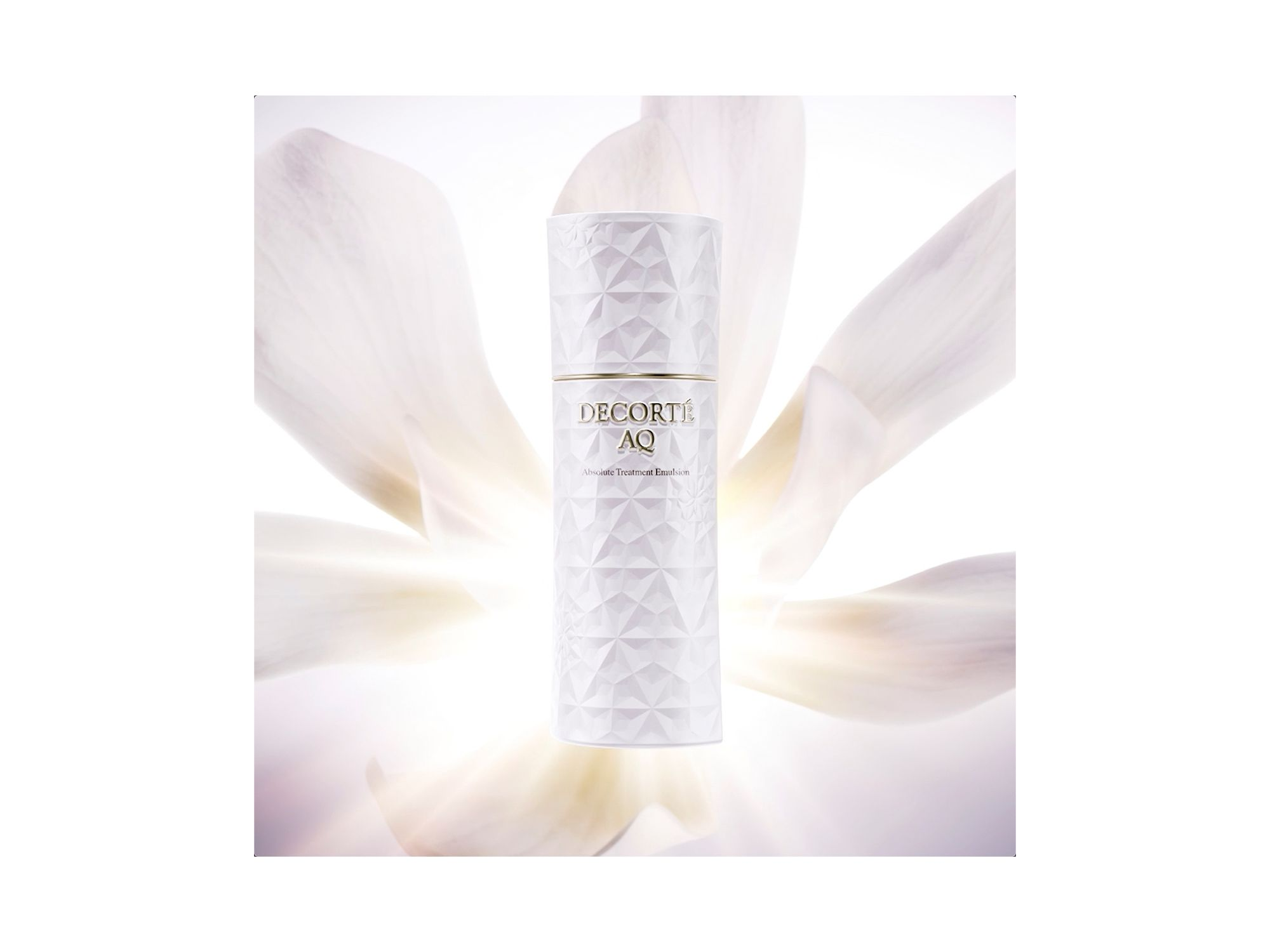 AQ Absolute Treatment Micro Radiance Emulsion — Image 3