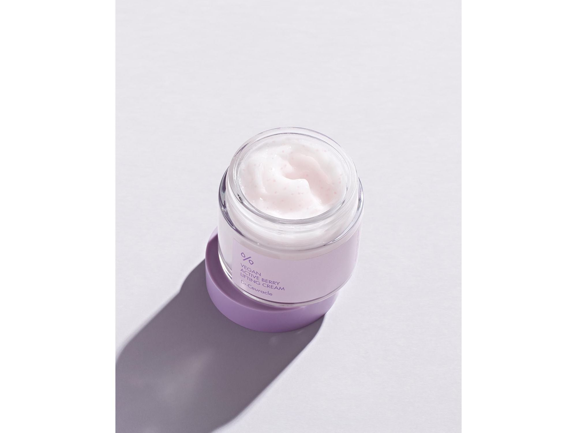Active Berry Lifting Cream — Image 4
