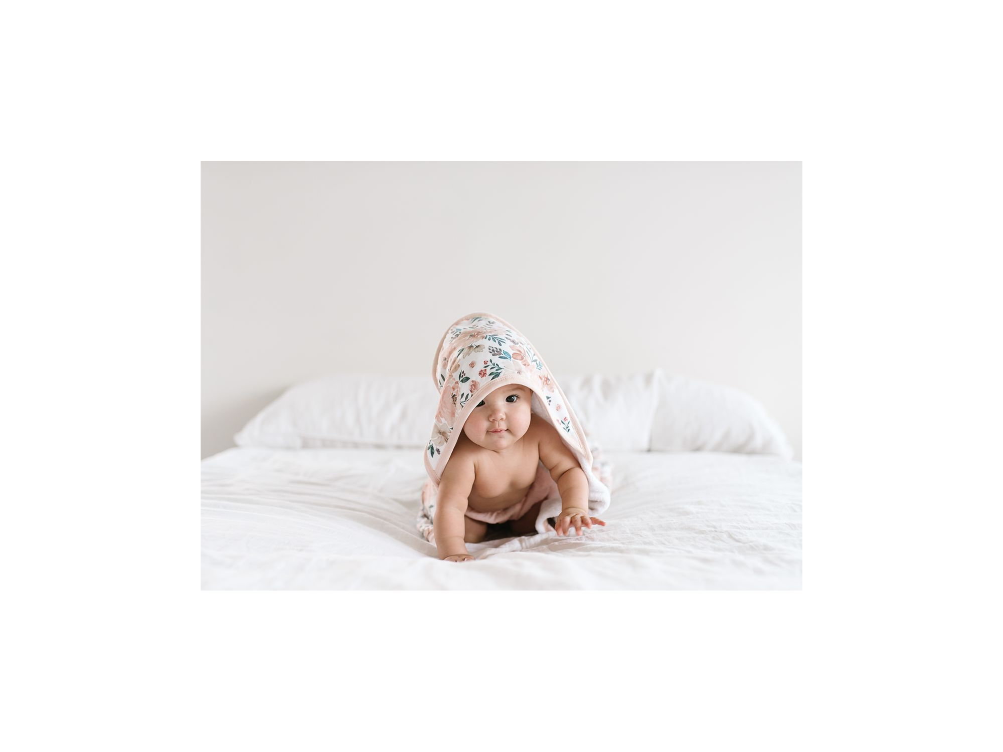 Autumn Premium Hooded Towel — Image 5