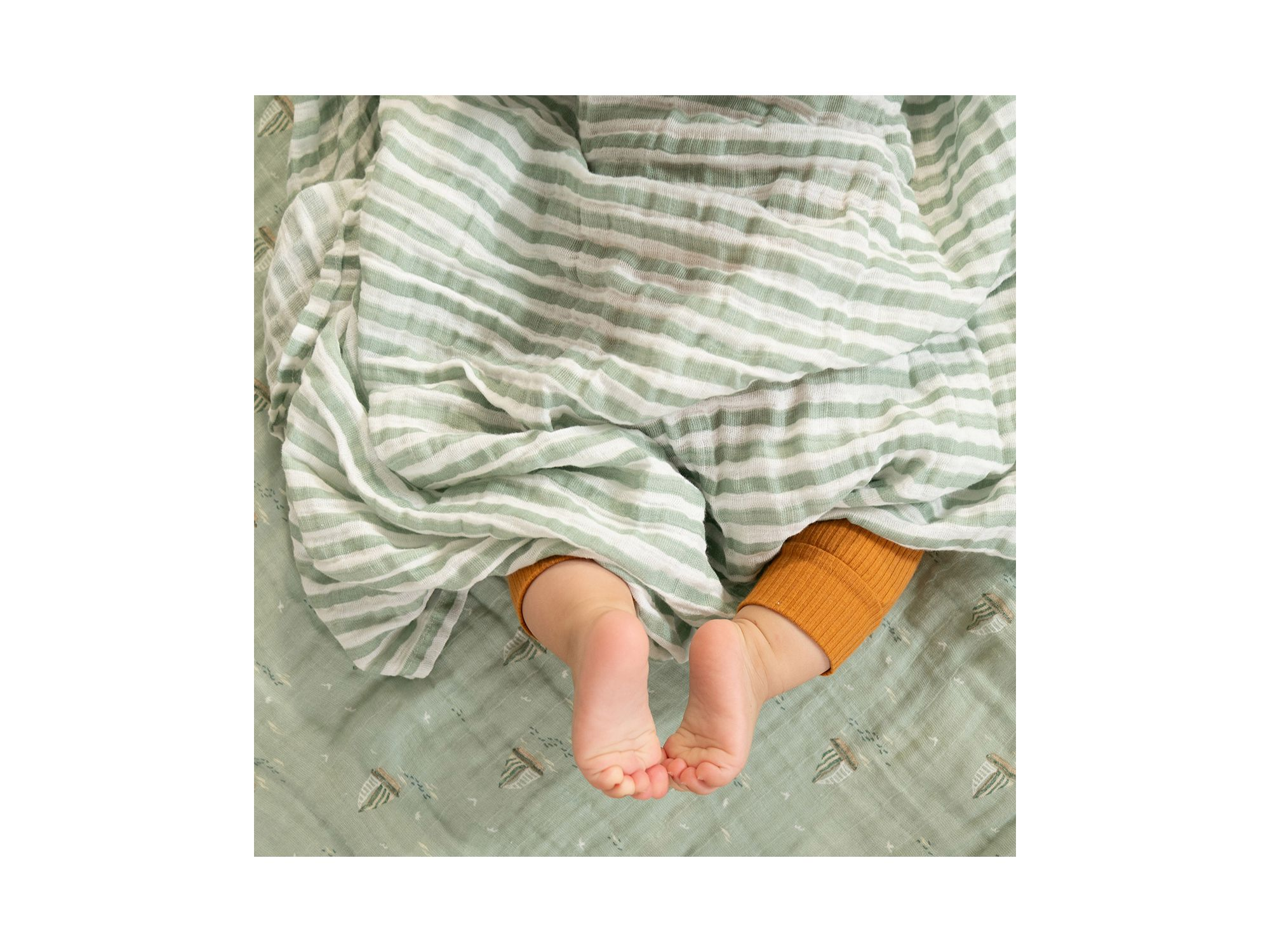 Cotton Muslin Swaddle Blankets, 2 Pack — Image 3