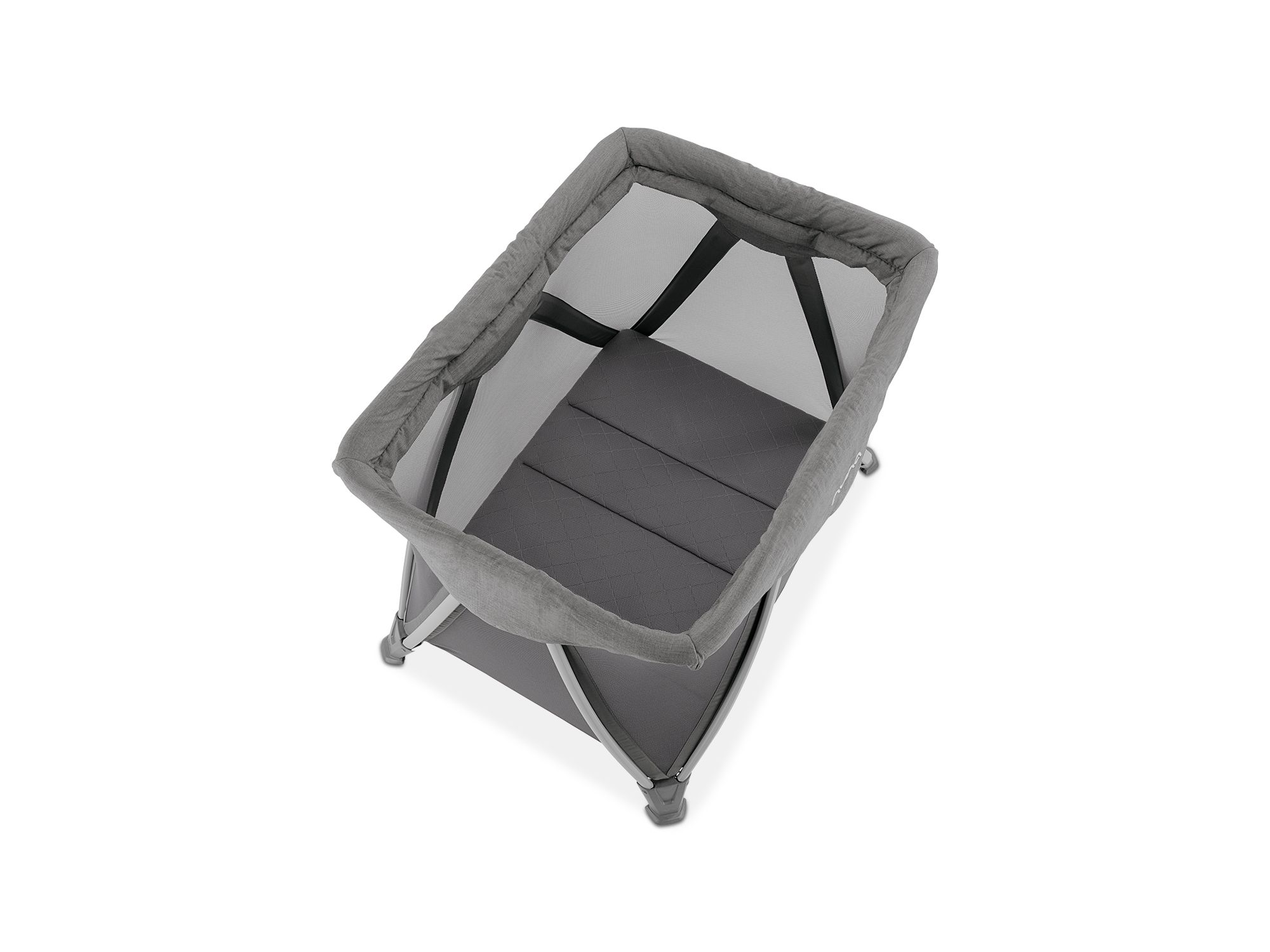 SENA™ aire Play Yard & Travel Crib + SENA™ series changer — Image 10