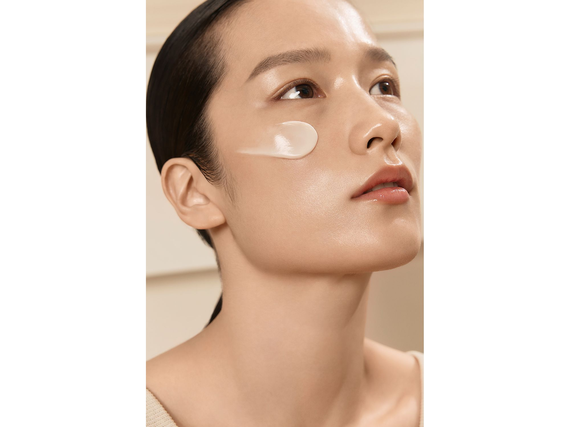 Overnight Vitalizing Mask 4.1 oz. — Image 3