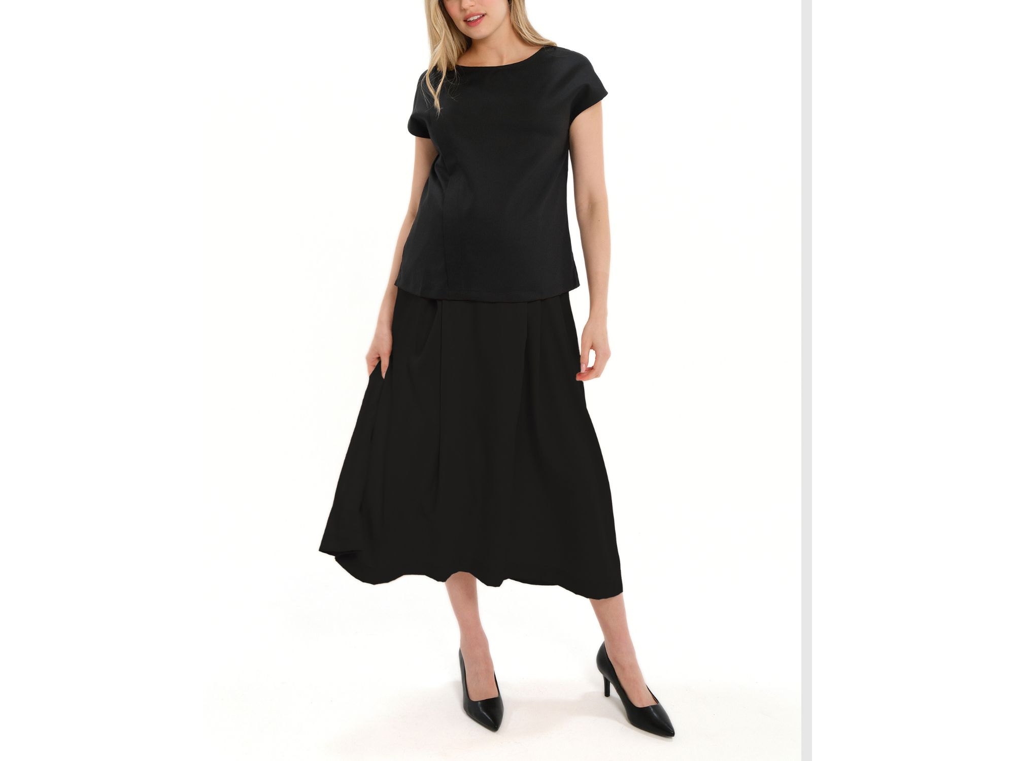 Women's Over-Under Bump Pleated Tencel Maternity Maxi Skirt — Image 4